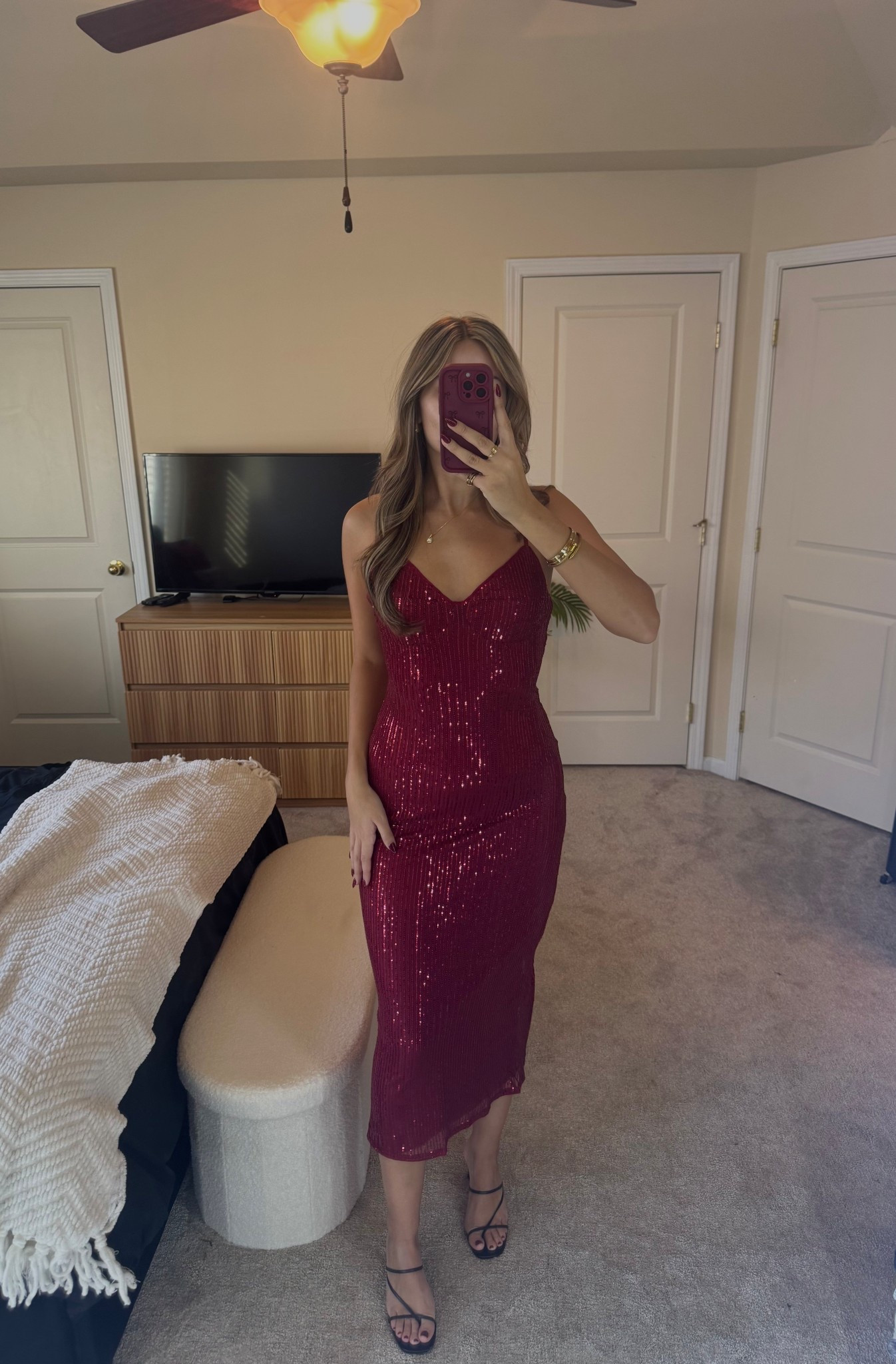 this dress!! got a M!

#LTKSeasonal #LTKU #LTKFindsUnder100