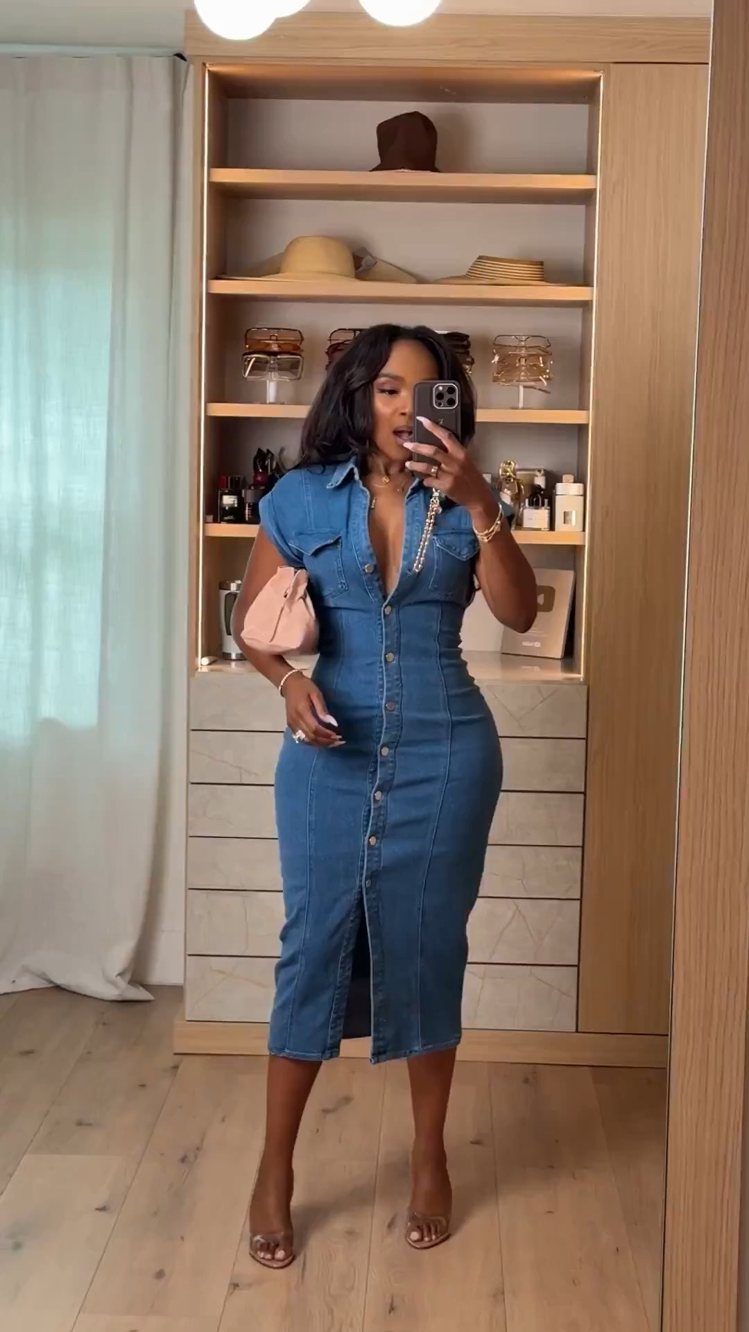 Hi babes! 💙

This denim midi dress is such a flattering staple for spring and summer. The structured fit hugs in all the right places while still feeling comfortable, and the button-front detail gives it that elevated effortless vibe.

I love pieces like this because they instantly make you look put together with almost no styling needed. Just add heels and a cute bag and you’re done.

Perfect for:
Brunch
Date nights
Vacation dinners
Summer events
Girls night

📏 Measurements:
5’4” | 140 lbs | 36D | 27 | 40
Wearing size Small

Everything is linked below ✨

xx Kira | IG: KirasFashionFinds

#LTKgrwm #LTKootd #LTKvlog