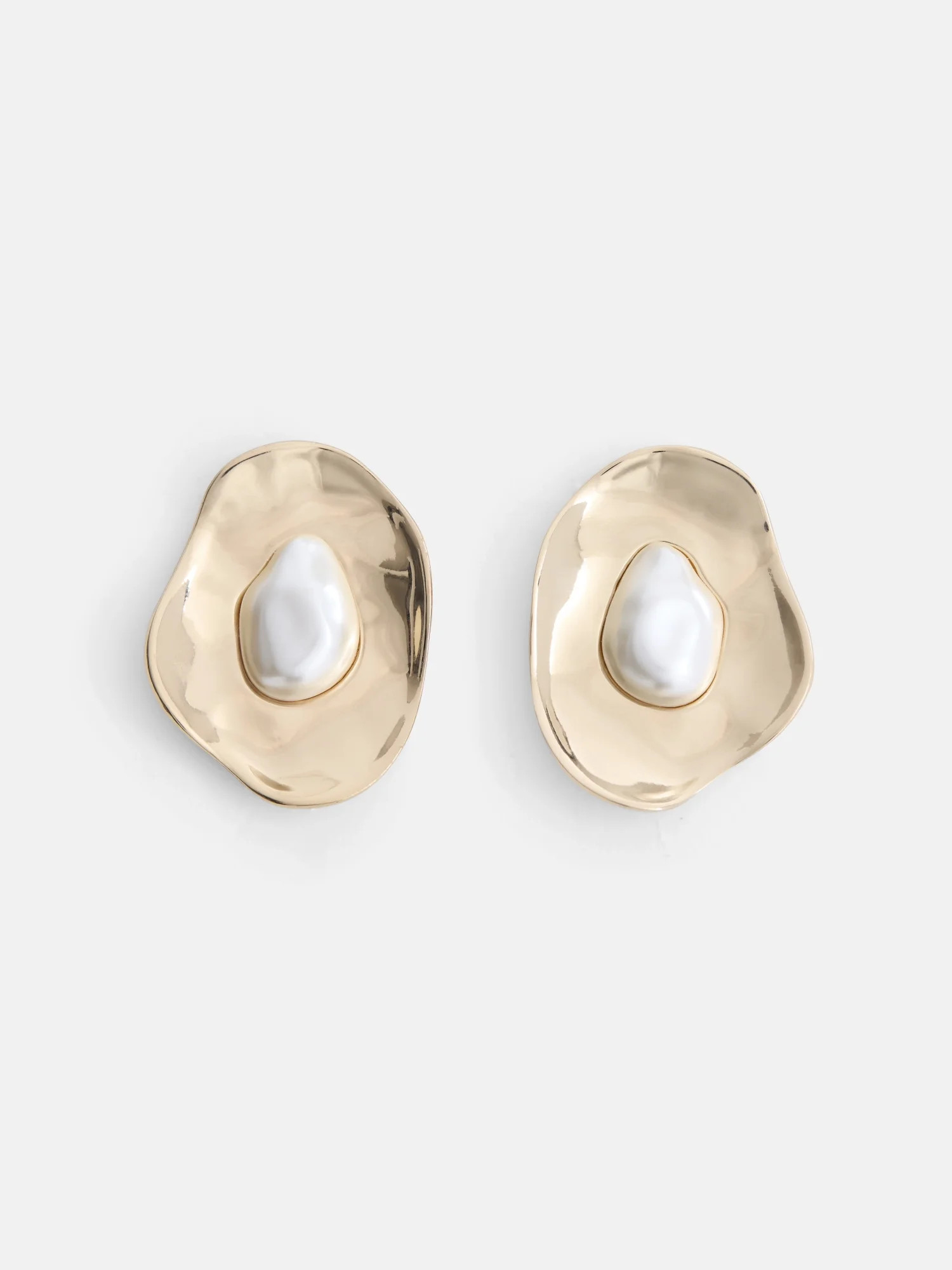 Scoop Women’s Faux Pearl Stud Earrings, 1 Pair | Walmart (US)