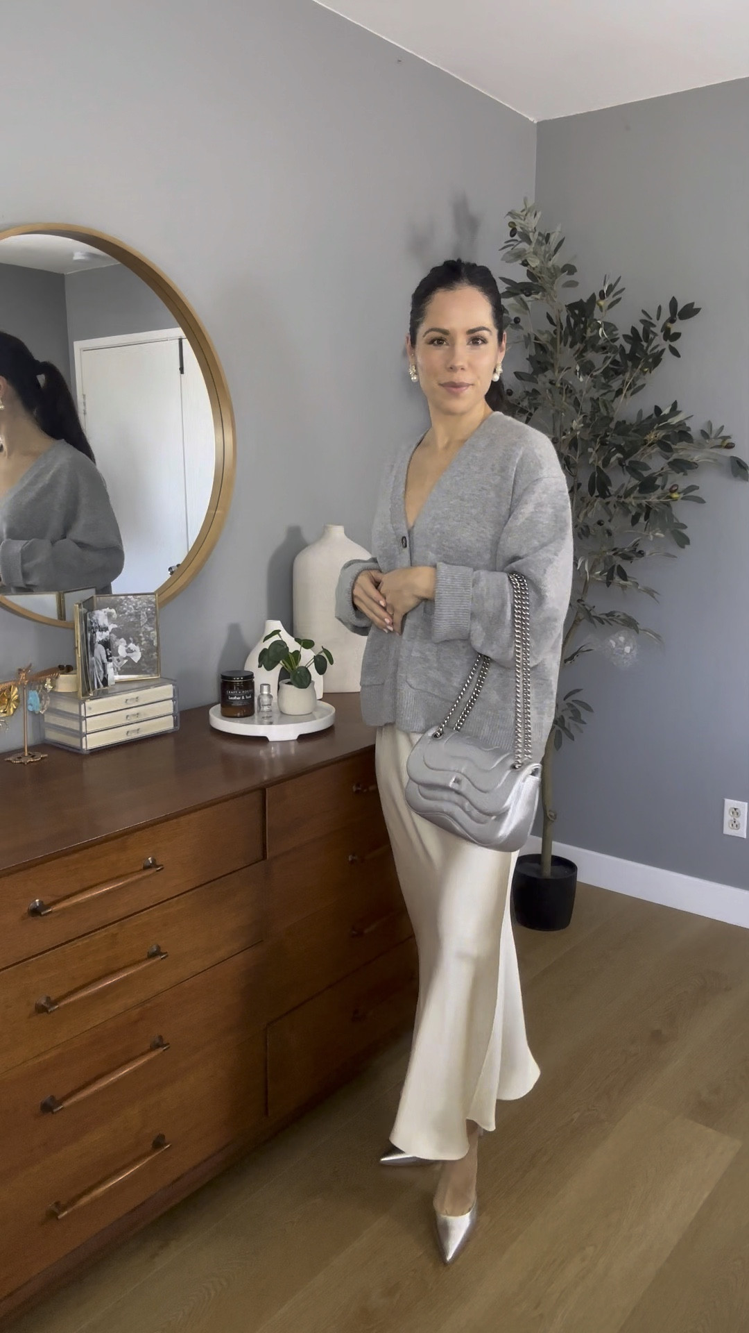 GRWM as I style these gorgeous pieces from @lilysilk 🤩 ! Pairing a cardigan with a silk skirt creates an incredibly elegant look. 

#lilysilk #grwmoutfit #elegantoutfits #elegantoutfits #timelessstyle #timelesselegance #timelessoutfit #elegantoutfitideas #classyoutfitideas

#LTKWorkwear #LTKStyleTip #LTKSeasonal