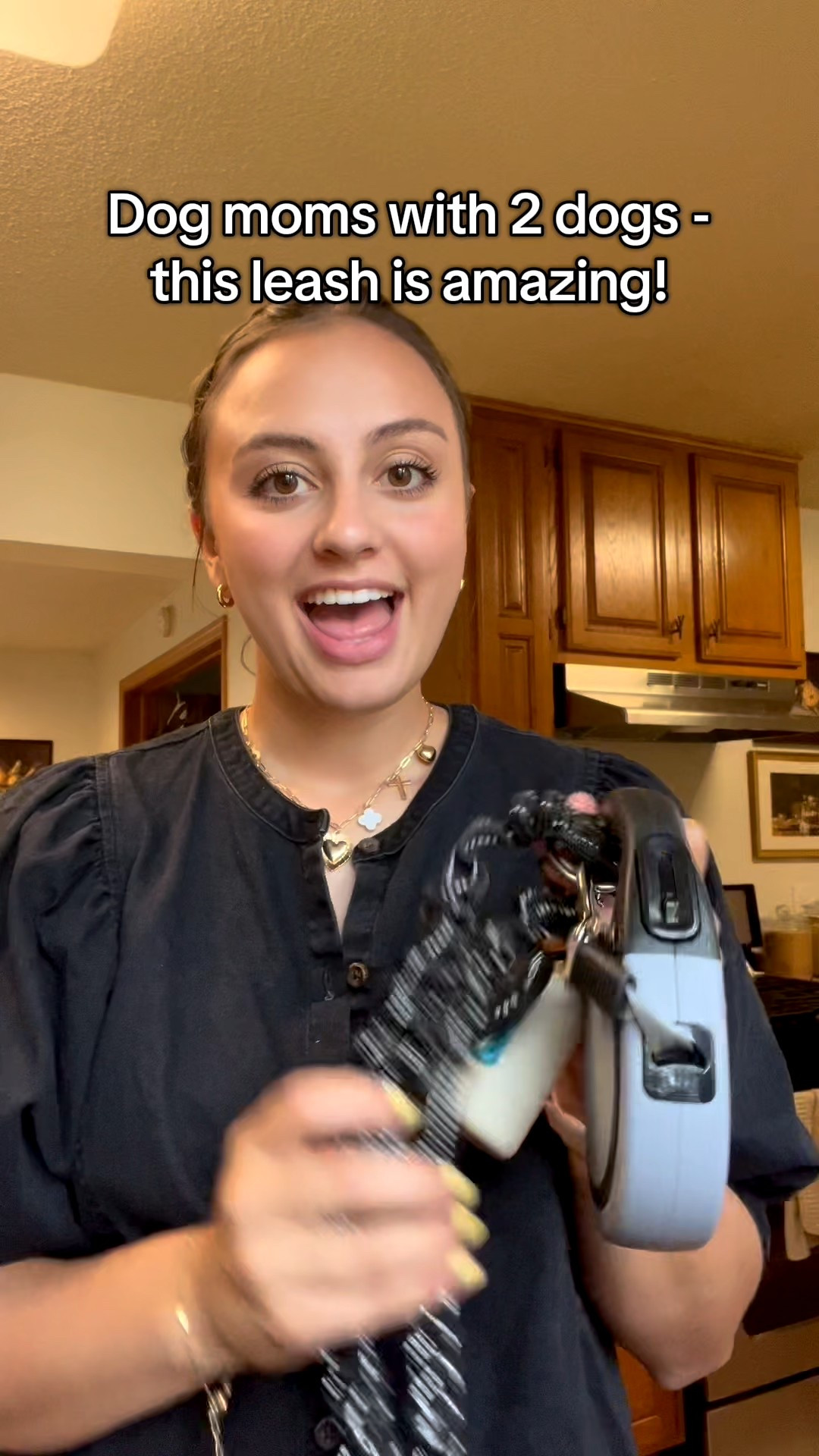 This leash is a game changer with two dogs! 🐶🙌🏻

#dualdogleash #dogleash #dogproducts

#LTKFindsUnder50 #LTKPets