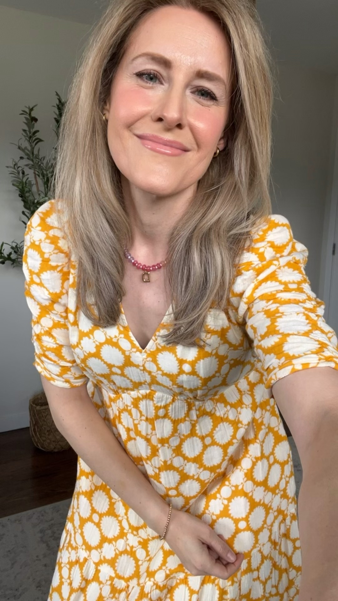 Walmart cotton midi dress with short sleeves, love the fit and fabric! So comfy and cute. Fits tts I’m in a small. Also comes in navy. #walmartfashion 