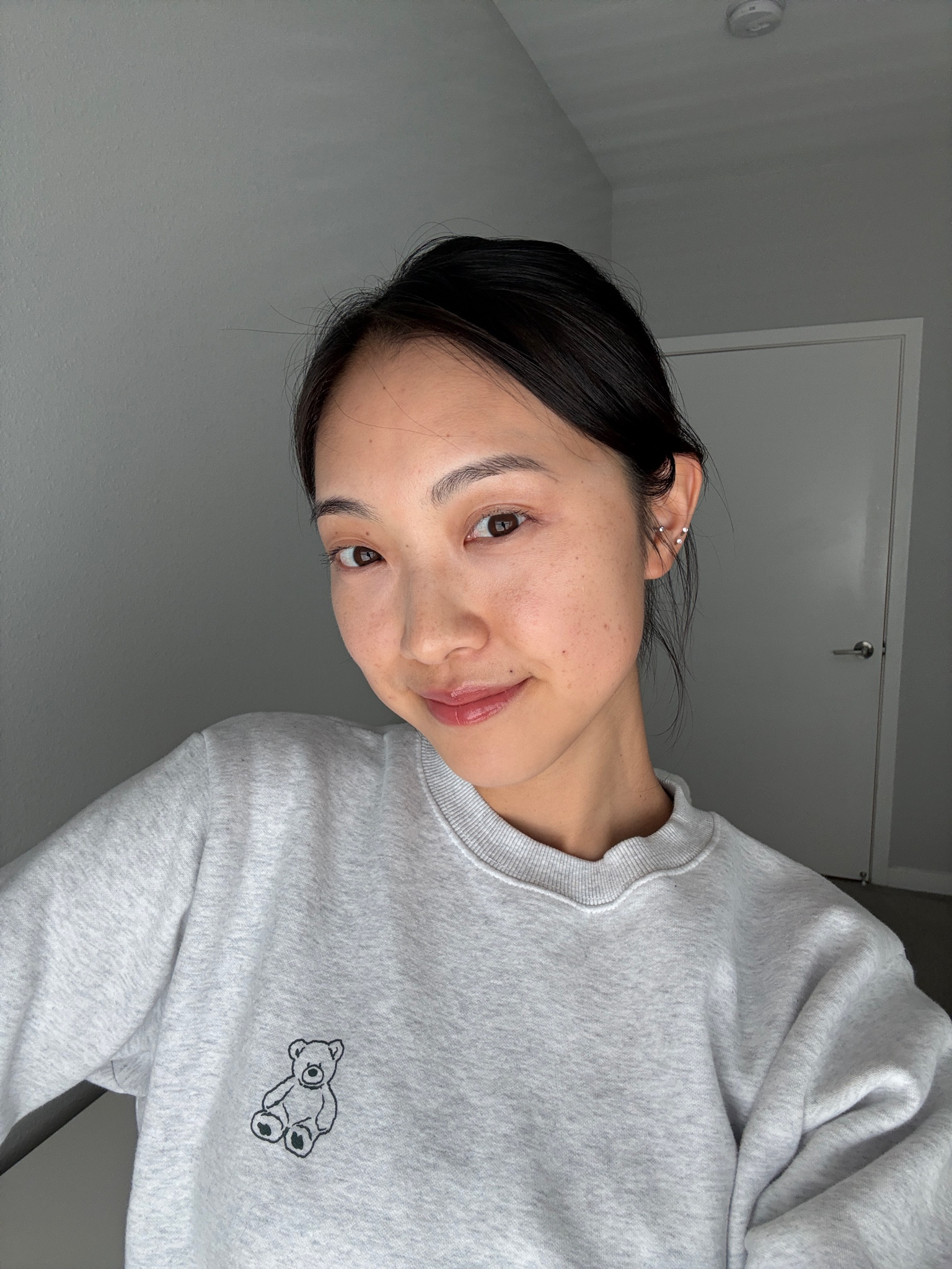 Minimal Korean makeup: primer, concealer, mascara, eye shadow stick, and a tint 

#LTKbeauty #LTKasia #LTKkorea