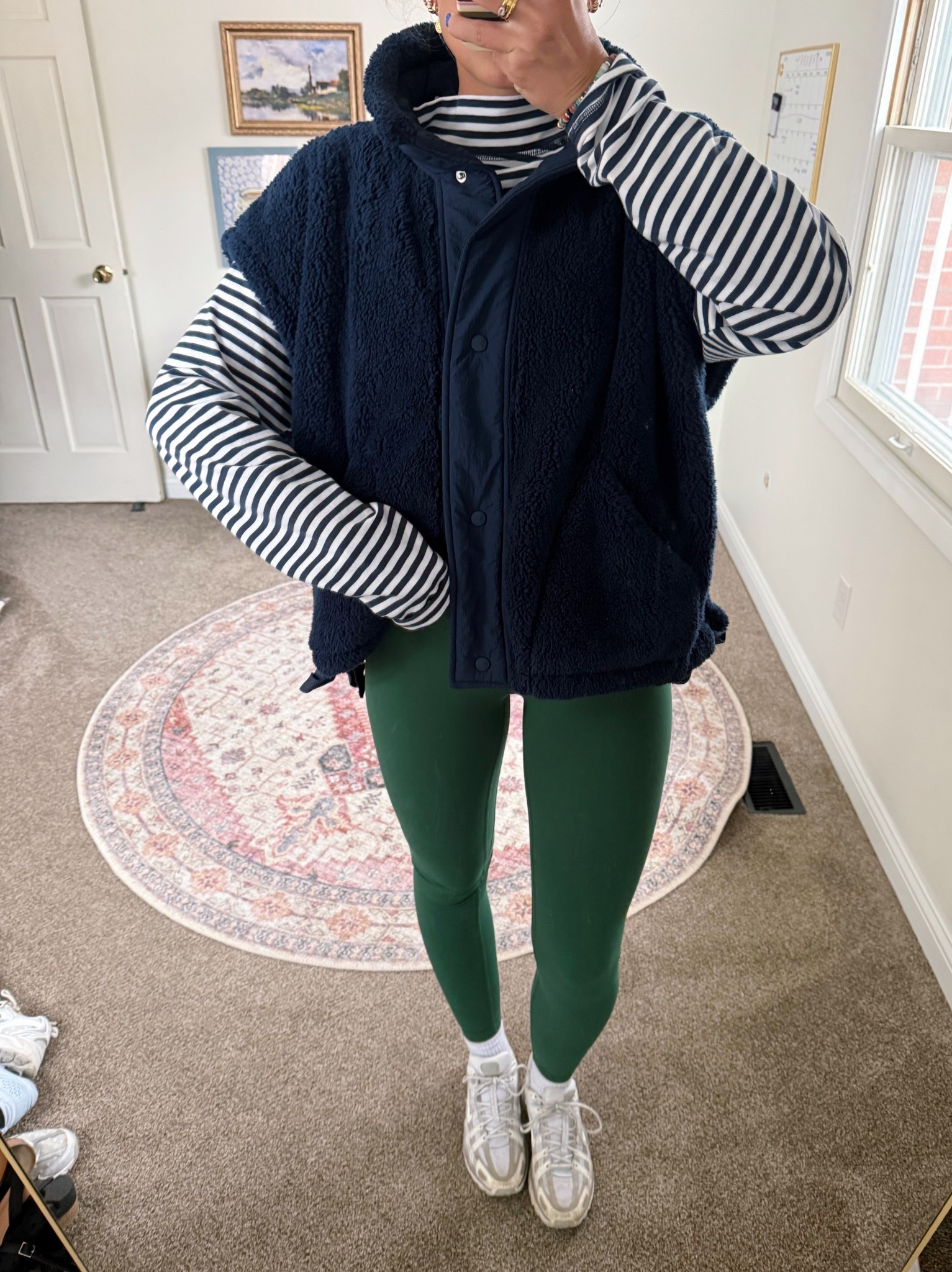 Gym outfit! Medium in the vest & smalls in the leggings and top 🌲🫐🌲🫐

#LTKootd #LTKActive