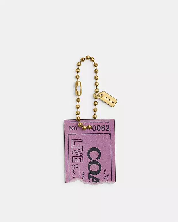 Live | Coach (US)