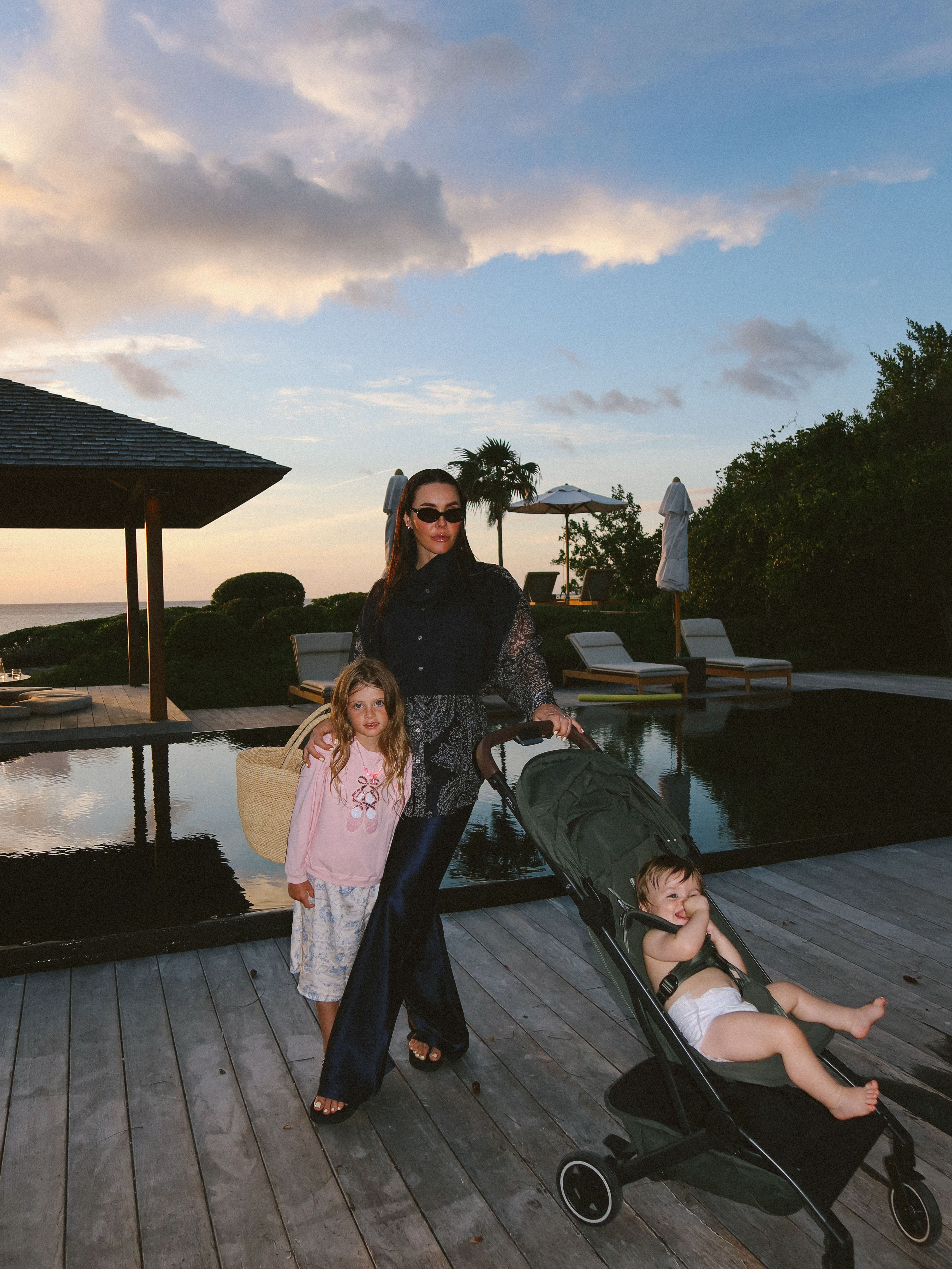 Golden hour 

 #LTKgrwm #LTKootd #LTKTravel