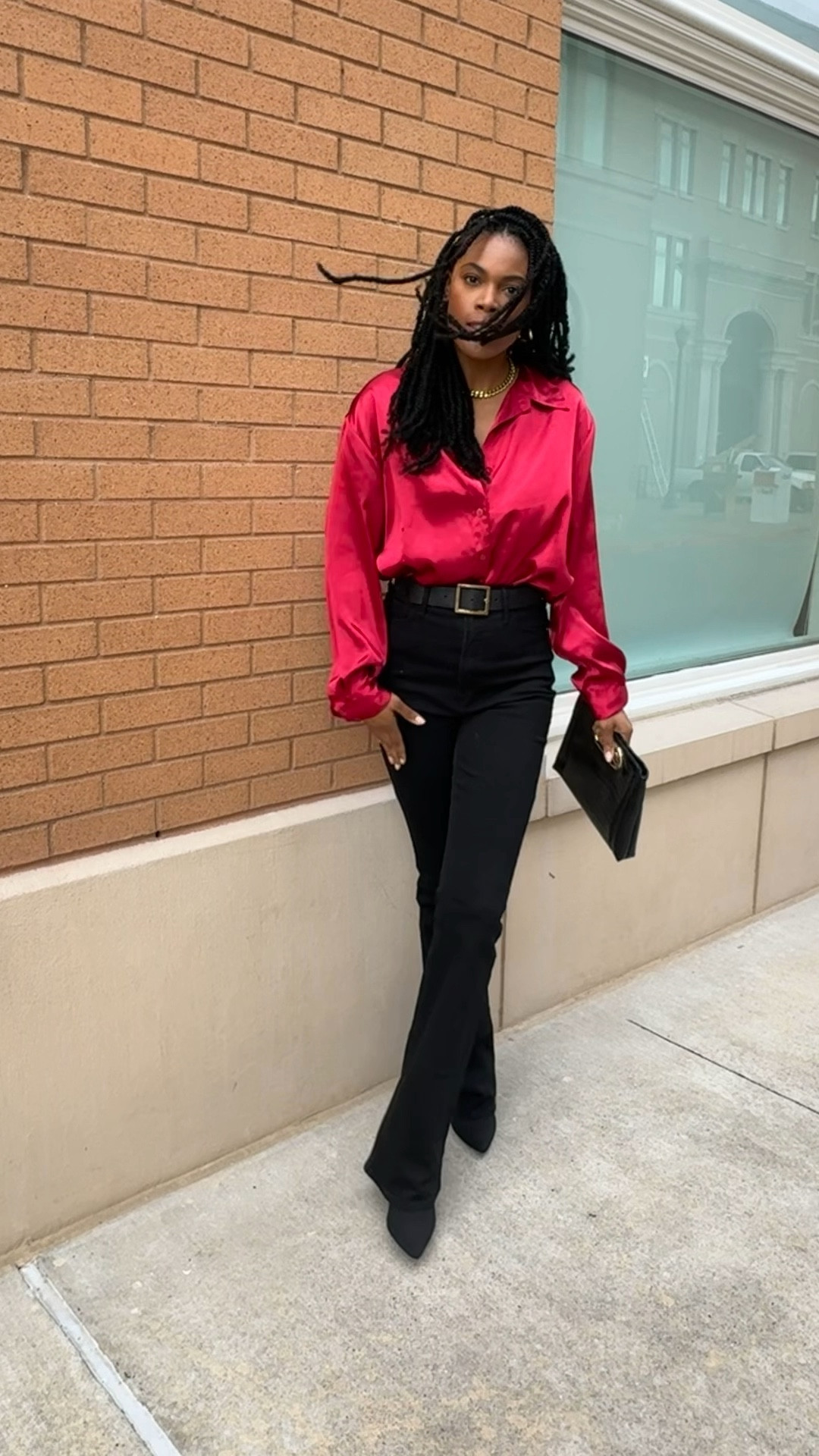 #tallGirls listen up…
I found us some good options for a pants that are LONG enough for us!  I may keep this series going cause tall girls need love too lol.

#LTKVideo #LTKstyletip #LTKSpringSale