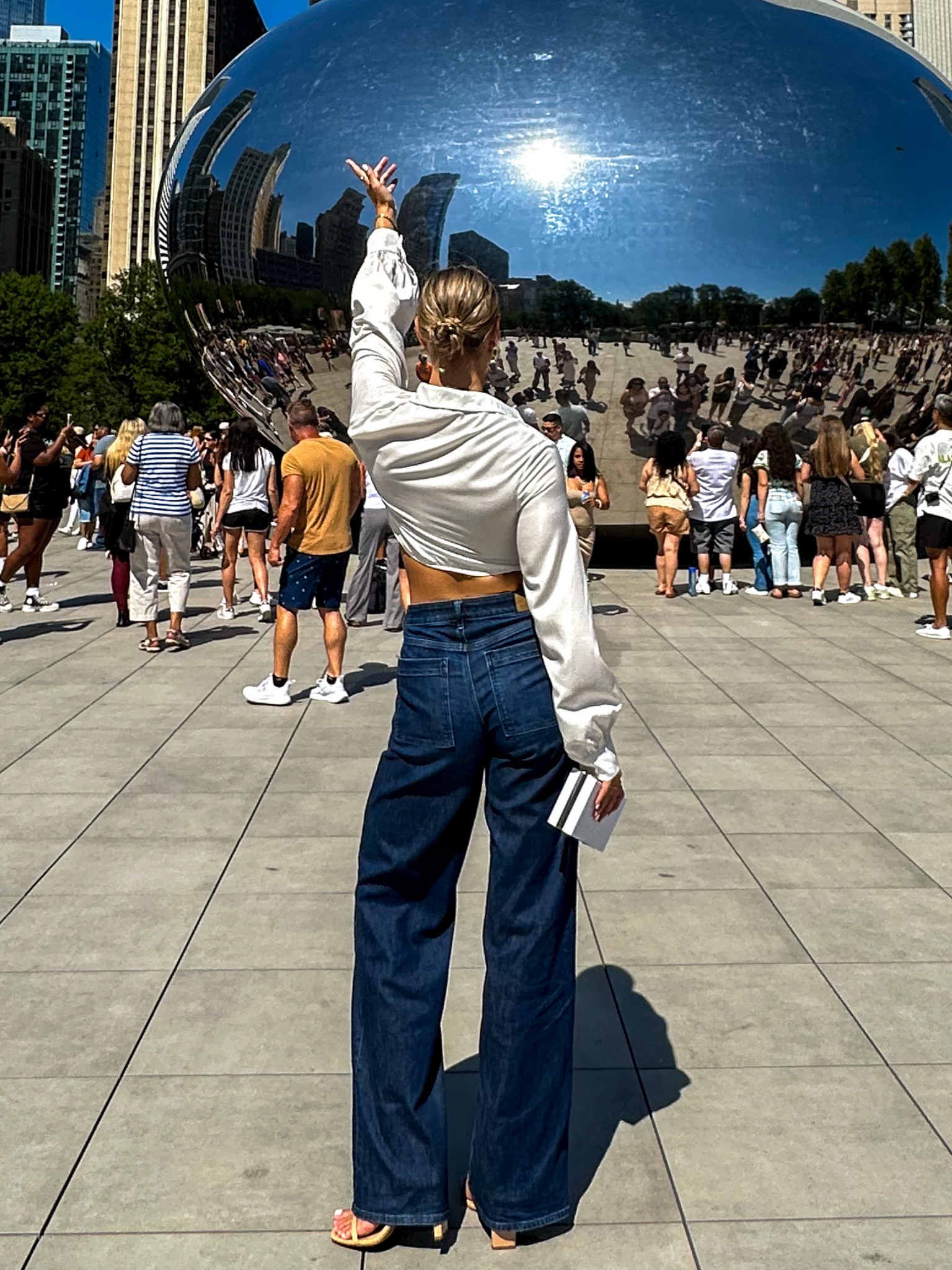 I need a better photo of these jeans, but, they are super tall girl friendly— thank you AE for X-Long lengths  

Jeans- size 4 X-Long length 

#LTKSeasonal