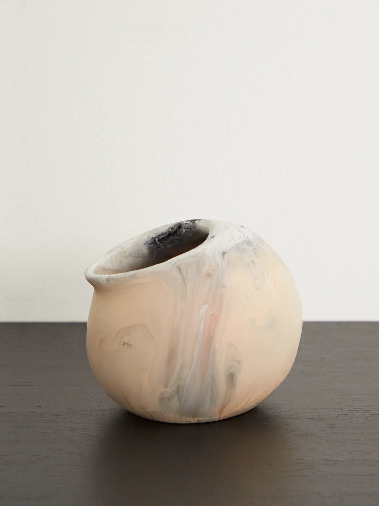 Dinosaur Designs - 6cm Swirled Resin Milk Jug - Sand - One size | NET-A-PORTER APAC