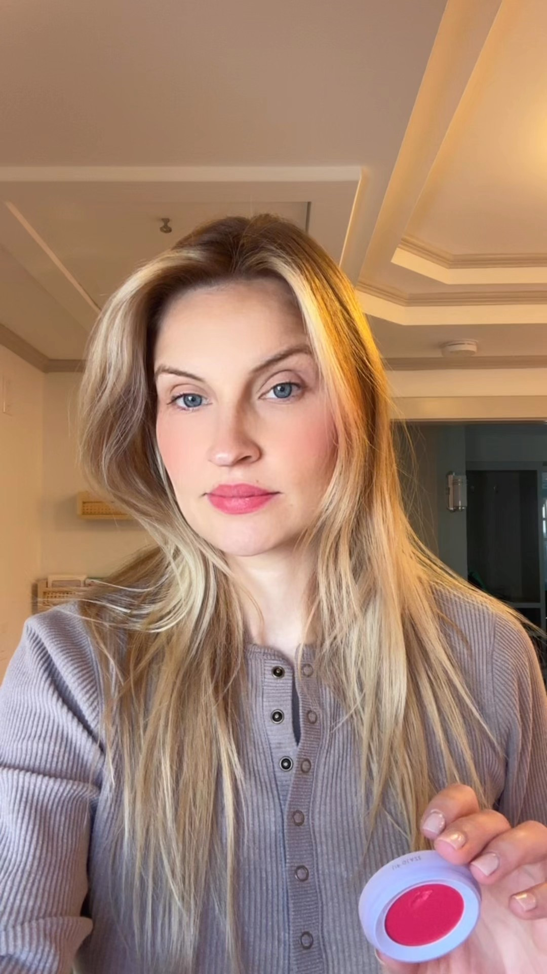 best lip gloss 2025
non-sticky lip gloss
hydrating lip gloss
tinted lip gloss
long-lasting lip gloss
lip gloss under $10
lip gloss for dry lips
clean beauty lip gloss
drugstore lip gloss dupe
luxury lip gloss brands

#LTKBeauty #LTKStyleTip