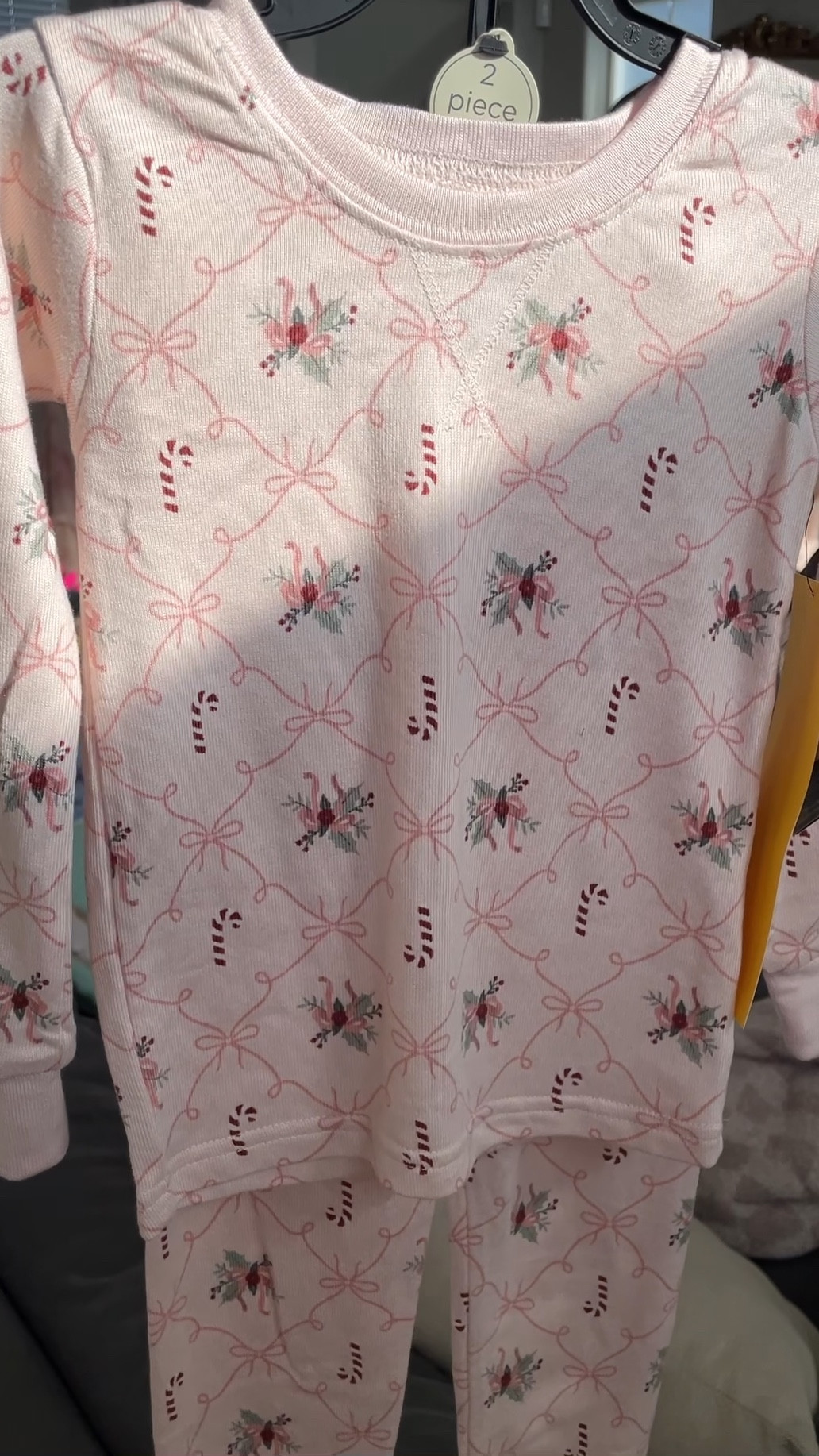 The SOFTEST holiday pjs!!! $11 Walmart holiday pjs back in stock! Love this print, extended sizes this year; toddler - big kid 


#LTKKids #LTKFindsUnder50 #LTKHoliday