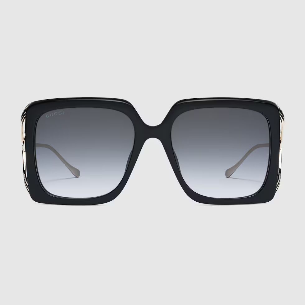 Oversized rectangular sunglasses



        
            $ 710 | Gucci (US)