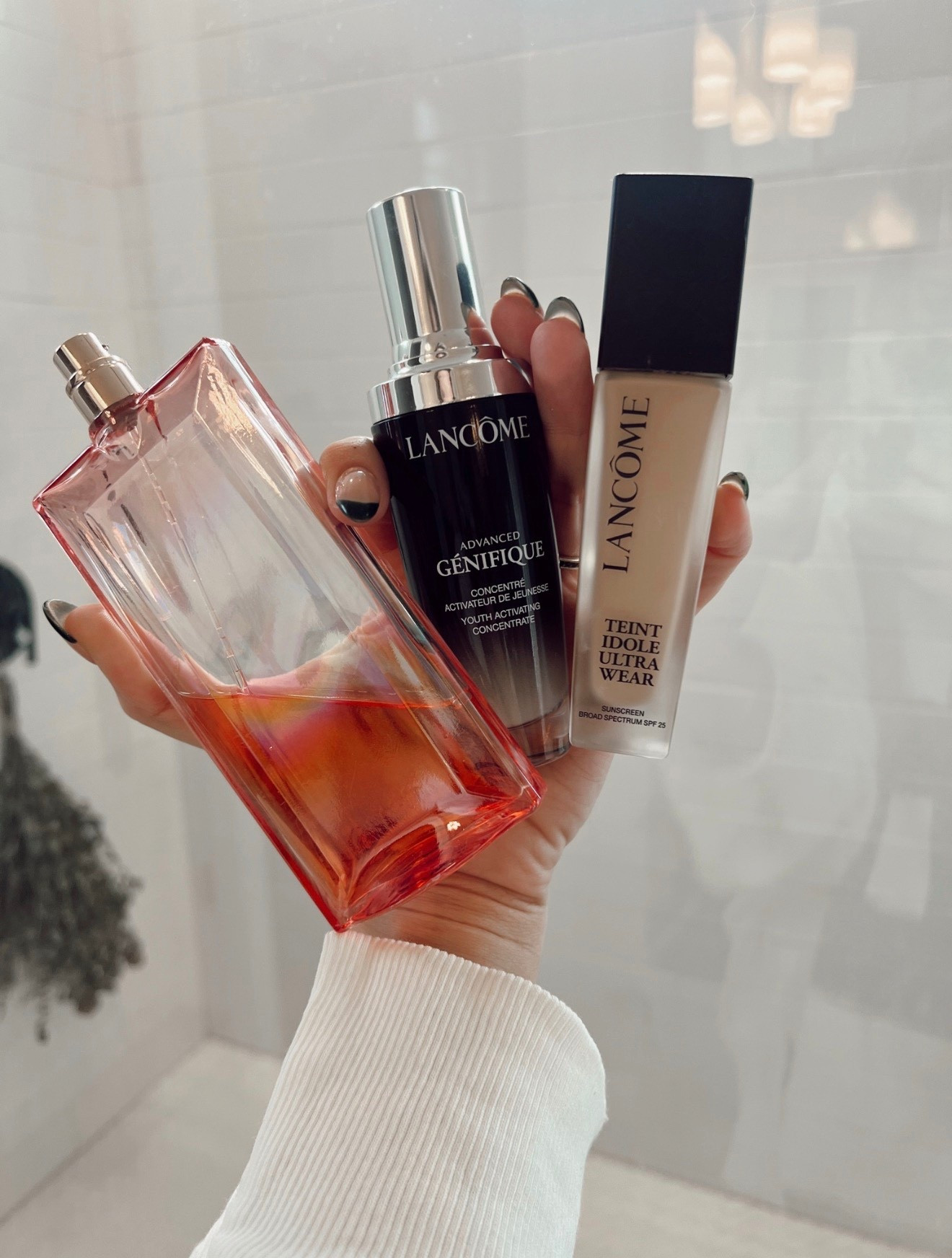 My favorite scent and face serum! 

#LTKBeauty #LTKCyberWeek #LTKGiftGuide