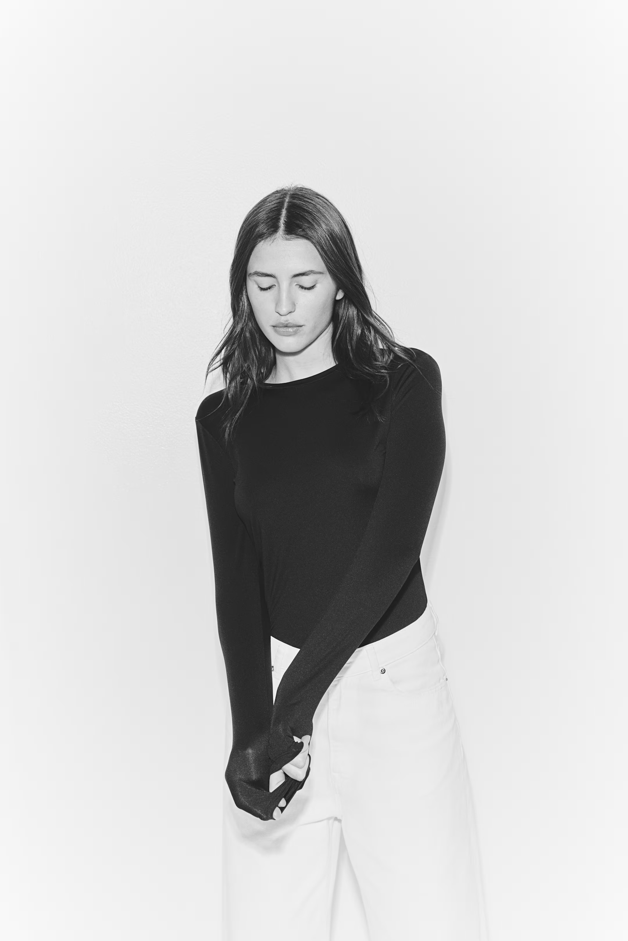 Long-sleeved microfibre top - Black - Ladies | H&M GB | H&M (UK, MY, IN, SG, PH, TW, HK)