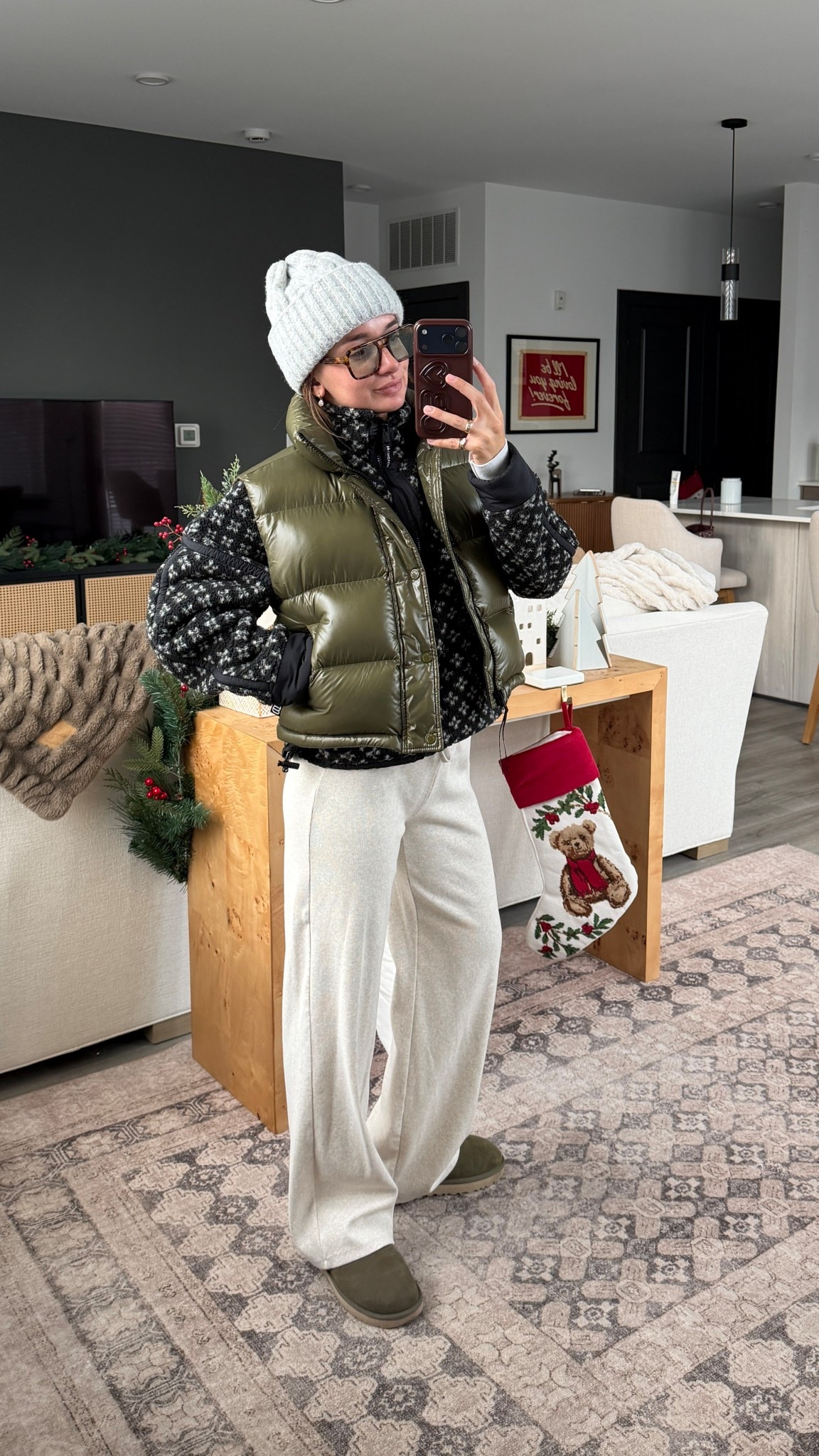 XS bottoms and vest, small fleece!