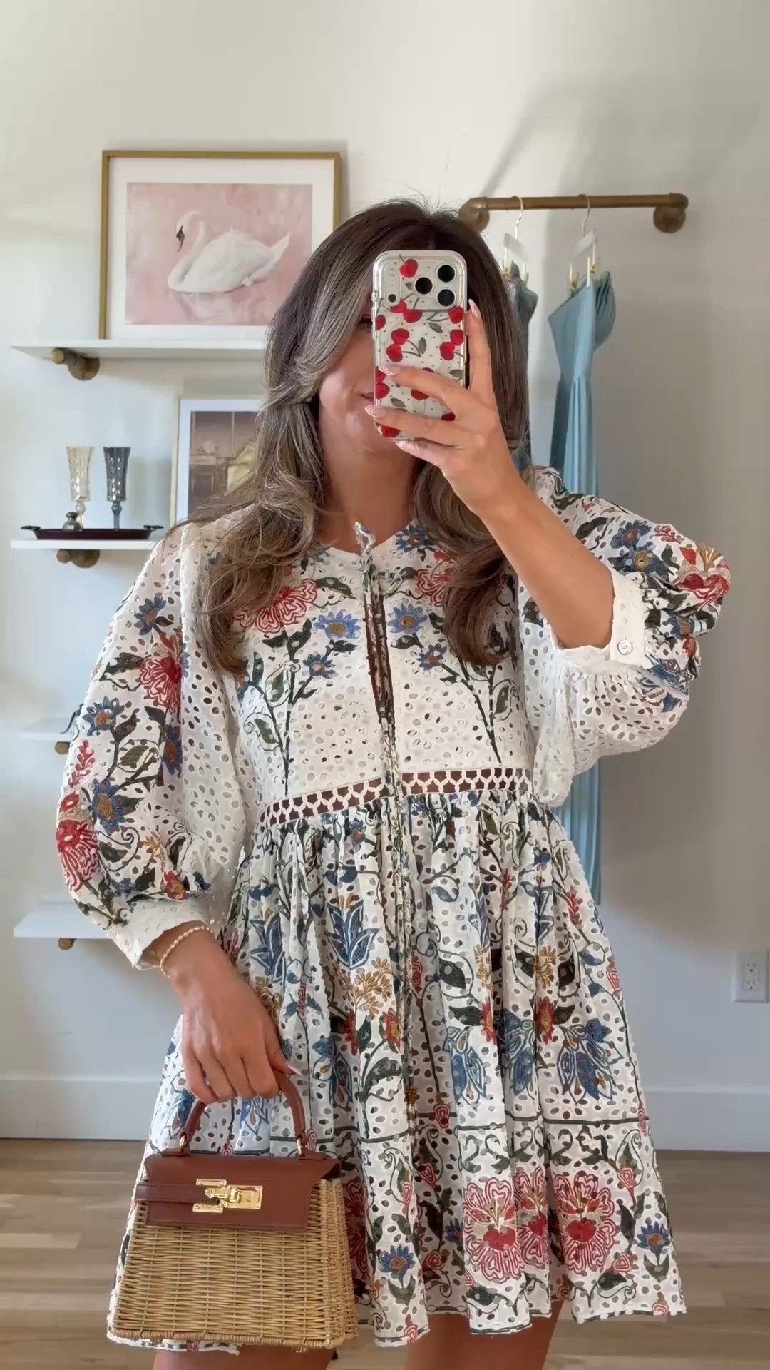 White floral resortwear mini dress summer casual vacation outfit

Sized down to an xs

Resortwear
Beach
Destination
Travel
Vacation
Cocktail

#LTKootd #LTKTravel #LTKSeasonal