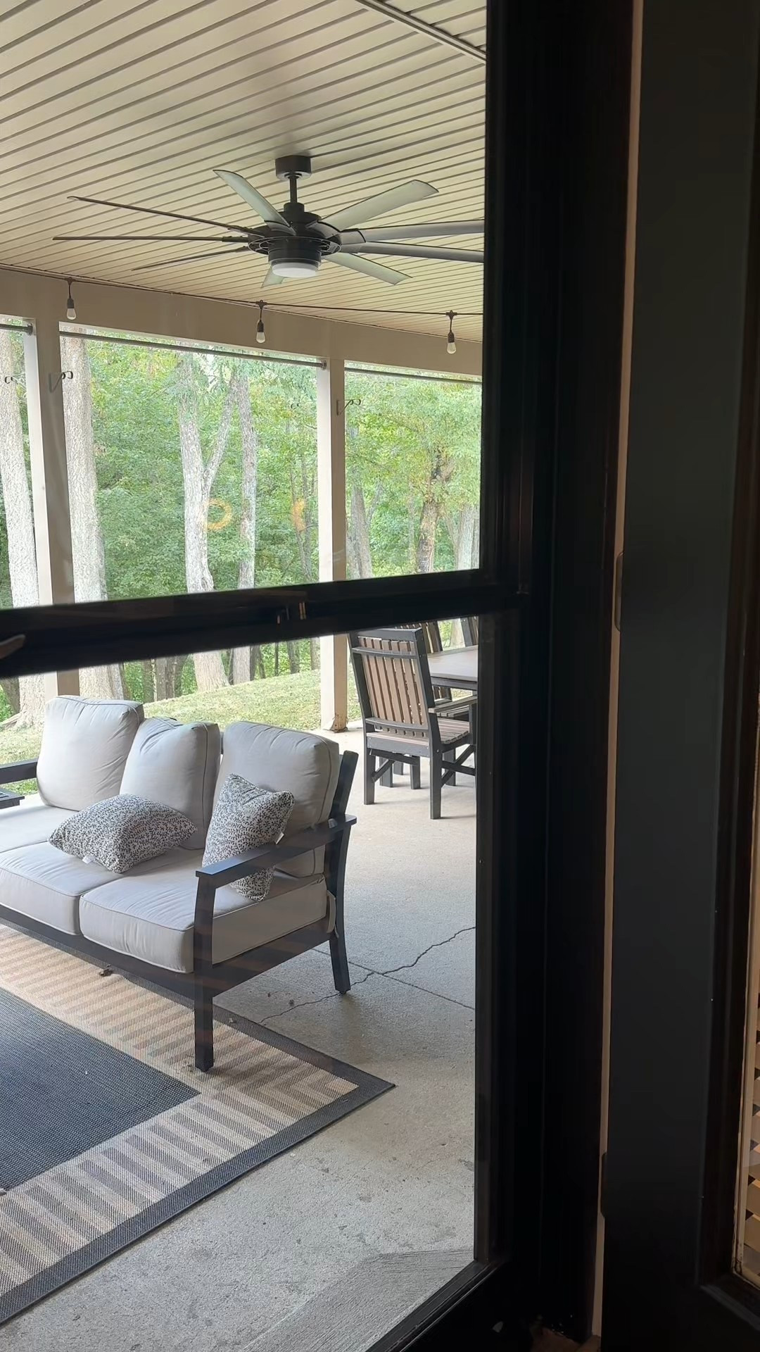 Switch to microfiber cleaning cloths for an eco-friendly, chemical-free clean. These reusable cloths save paper towels while leaving surfaces streak-free and spotless every 

#LTKFamily #LTKFindsUnder50 #LTKHome