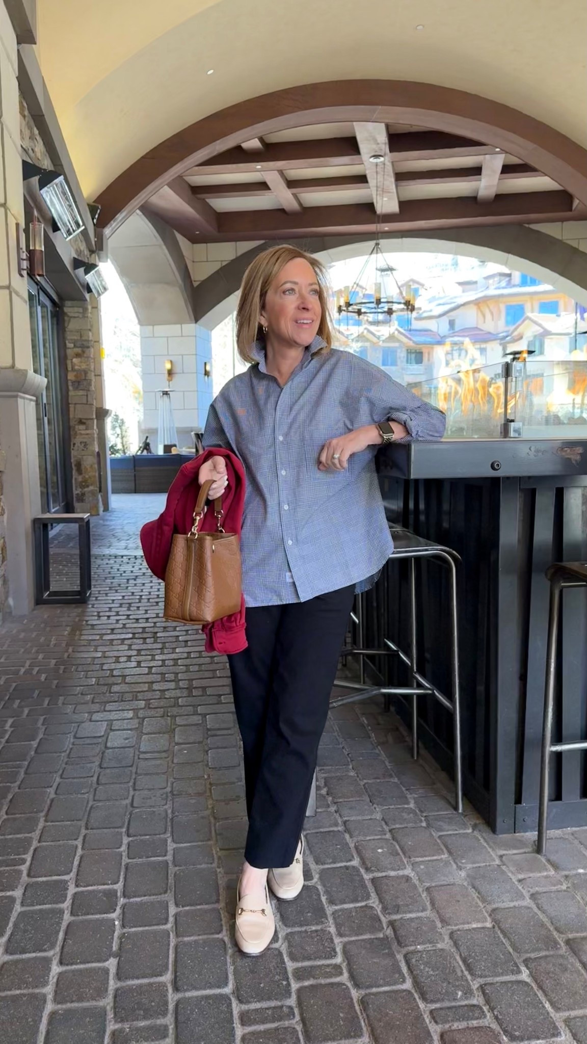 Some outfits just make you feel put-together without even trying. The Wicklow black tuxedo pant and the Oona black-and-white plaid button-up from Frank & Eileen have that magic — relaxed, elevated, and perfect for real life.
@FrankandEileen #FrankandEileenPartner #WearLoveRepeat


#LTKPetite #LTKootd #LTKOver40