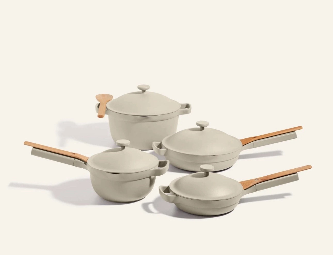 My favorite nonstick cookware set 🍳 I use these pots + pans every day

#LTKHome #LTKFallSale #LTKFamily