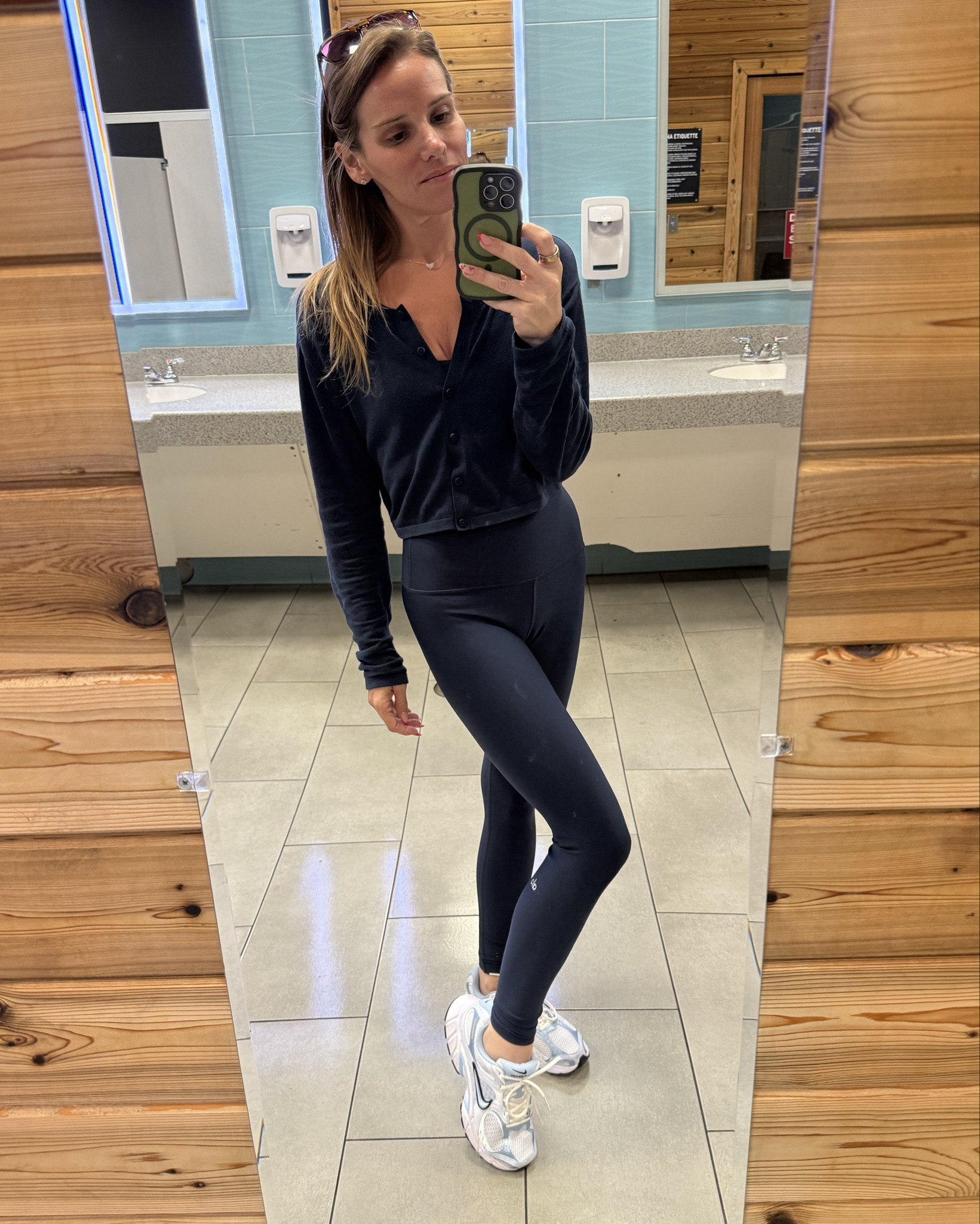 OOTD is all Alo and all amazing! 

#LTKActive #LTKfitnessgoals #LTKdayinmylife