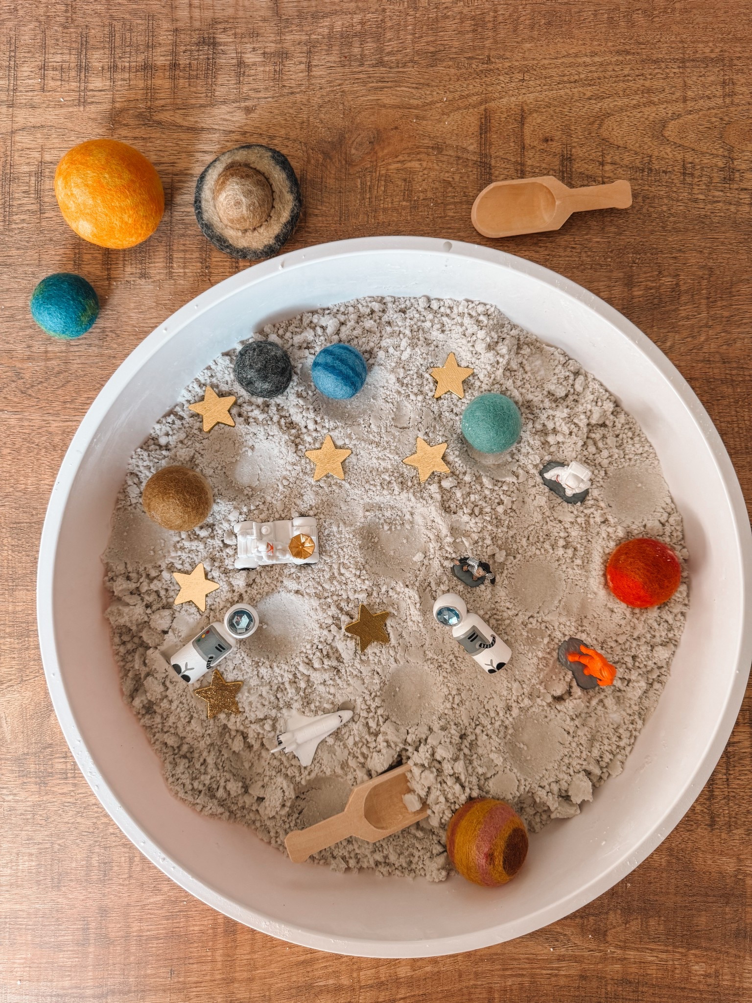 DIY taste safe kinetic sand ✨ this will keep your toddler busy for HOURS and it’s just made from ingredients in your pantry!

How to make:
1 cup of baking soda 
1/2 cup cornstarch 
1/2 cup sugar
1 tablespoon cream of tartar
4 tablespoons warm water (mixed with food coloring of your choice - I did black to make moon sand) 🌙

Mix the dry ingredients in a bowl and stir. Gradually add in the colored warm water while mixing until the sand is moldable! 

I added some space characters, astronaut pegs, stars, scoops & felt planets for some fun moon sand play🌙🚀🪐🌎


#LTKHome #LTKFamily #LTKKids