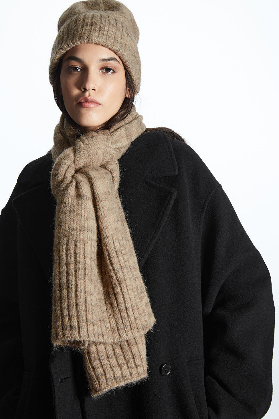 TWO-TONE KNITTED BEANIE HAT - BEIGE - Accessories - COS | COS (US)