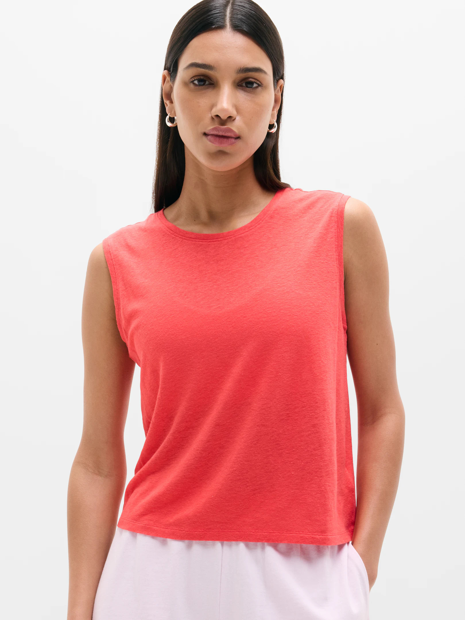 Getaway Linen Blend Muscle Tank | Athleta