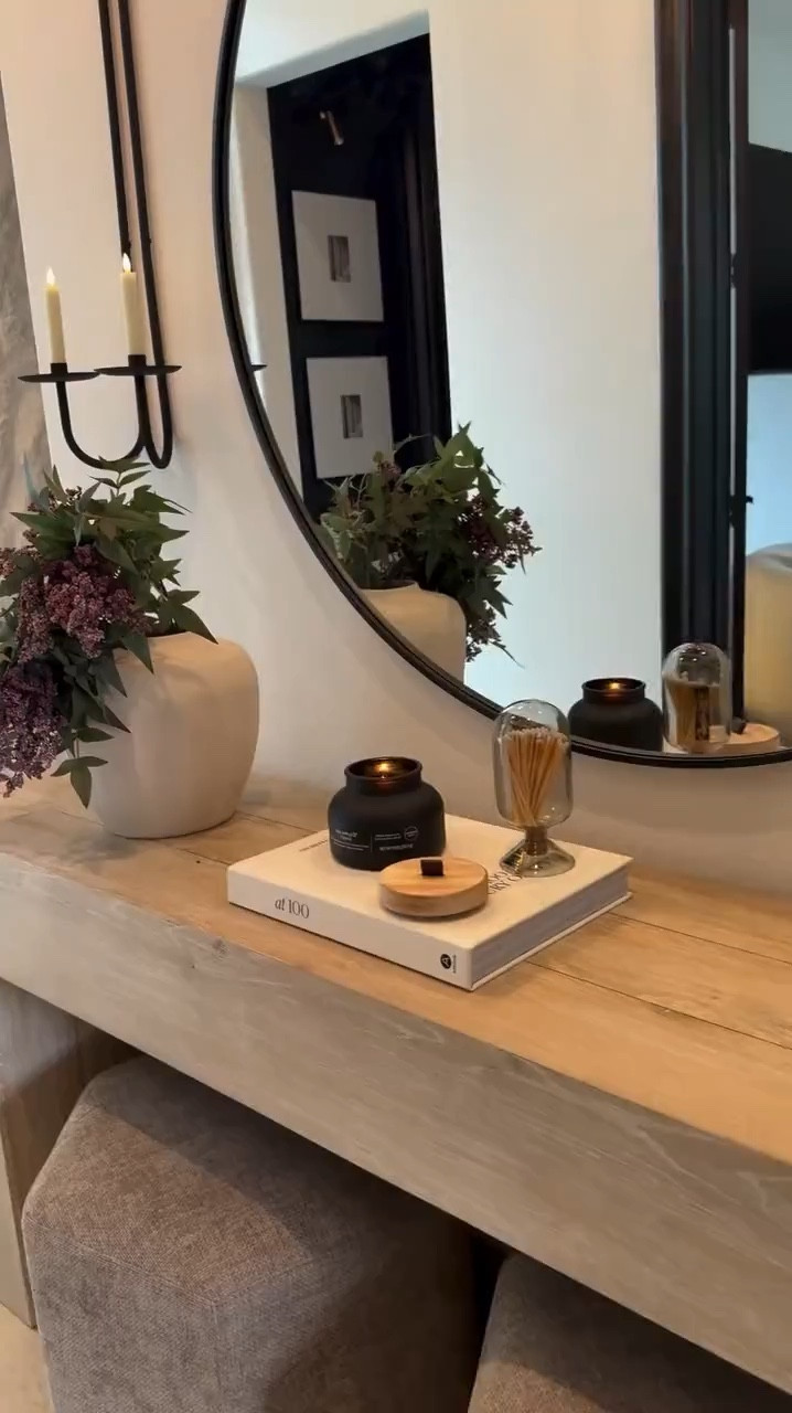 Ok so the showstopper is this coffee table! It comes in other colors, styles, and sizes 🥰 …. Isn’t she a beauty!?

✨Tap the link below to see all options and get yours now!

#CoffeeTable #HomeDecor #LivingRoomInspo #FurnitureFinds #HomeStyling #InteriorDesign #MustHaveDecor