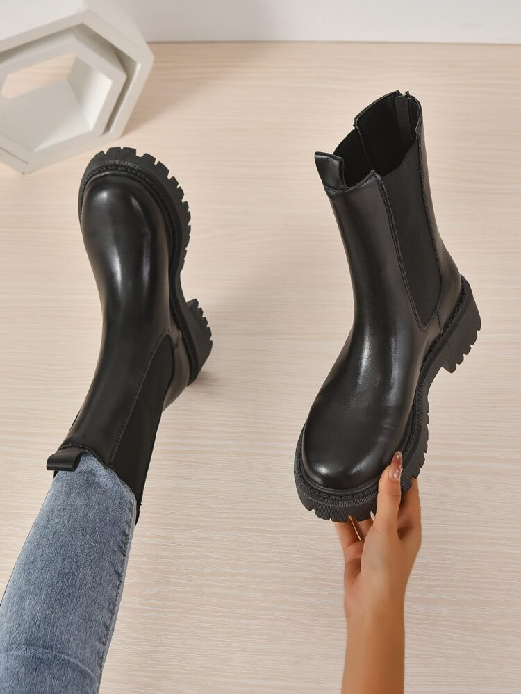 New
     
      Zip Back Chelsea Boots | SHEIN