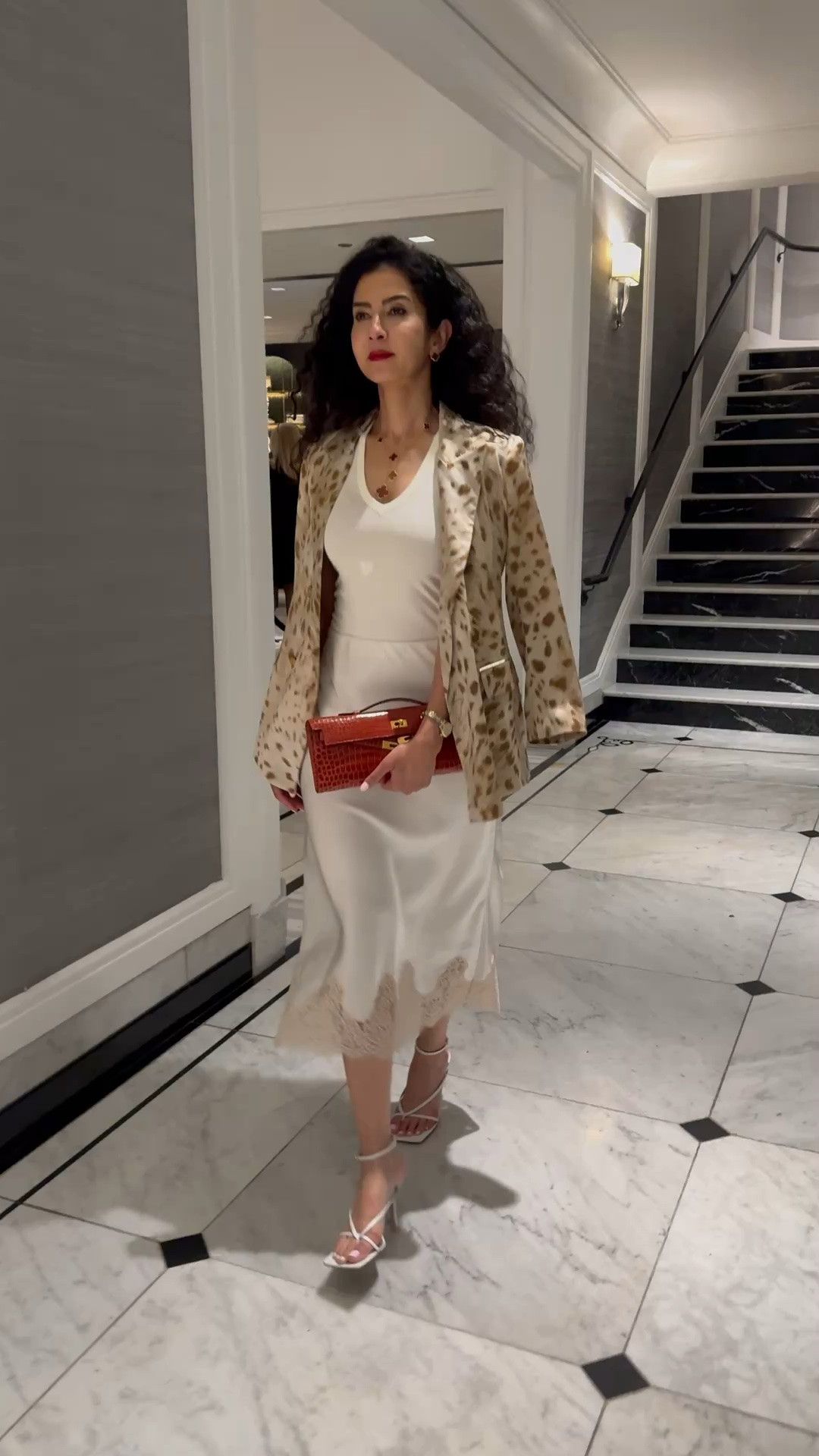 Summer in downtown Chicago looks like this. A silk blazer & slip skirt and all it’s counterparts #slipskirt

#LTKdayinmylife #LTKgrwm #LTKootd