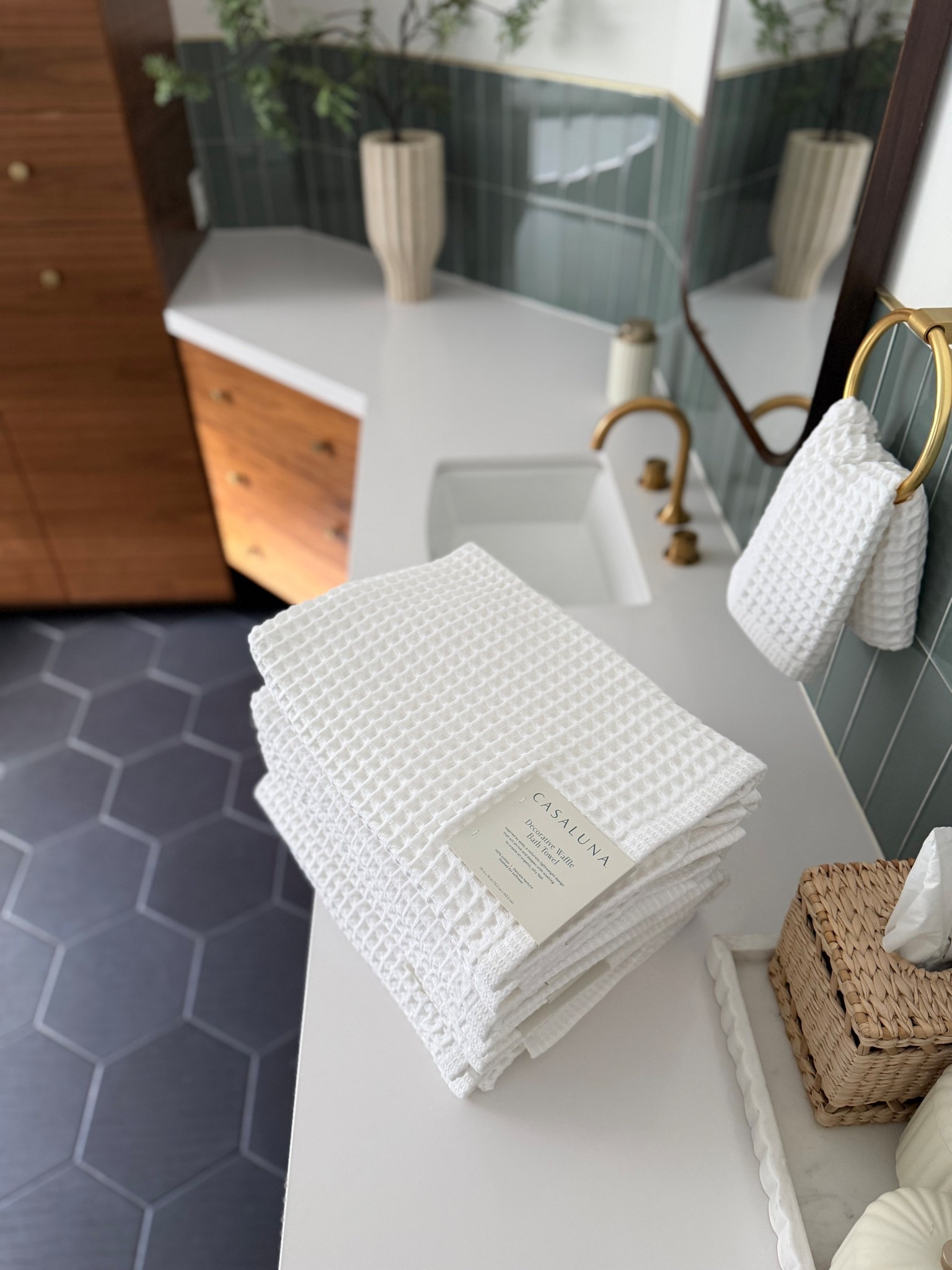 Luxury bath towels $10 at Target 

#LTKSaleAlert #LTKHome