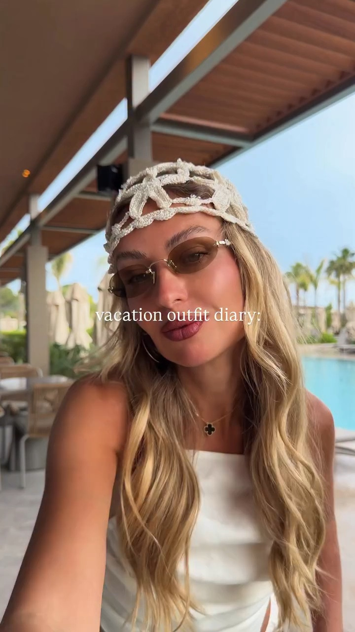 Vacation outfit diary🌴1-6: Welches ist dein Favorit? 👀? 
Comment „SHOP“ & I’ll DM you all outfit links 🔗

#vacationoutfits #summeroutfit #berlinblogger #fashionposts #outfitinspiration