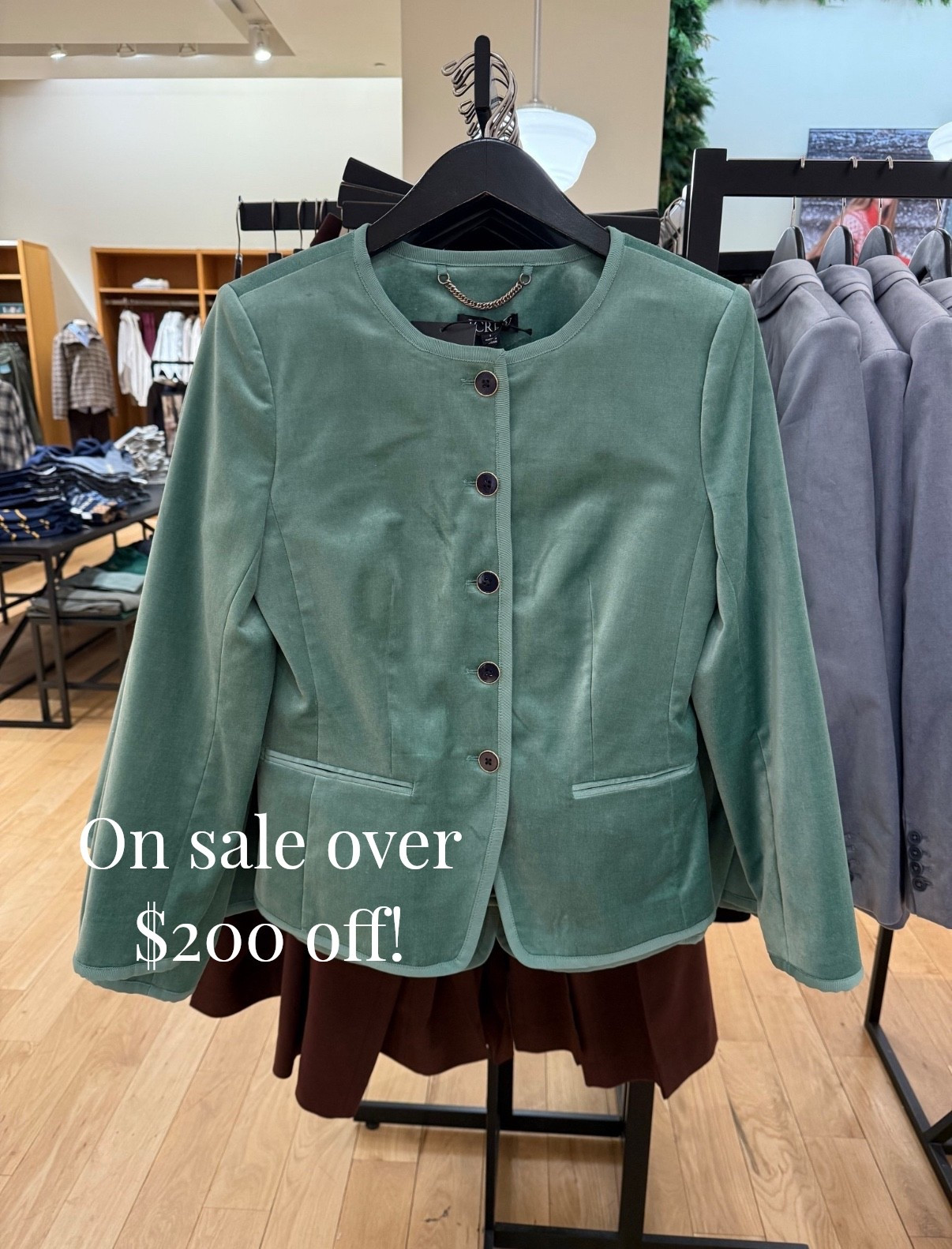 The chicest blazer on sale - over $200 off! Making it only $125🎉

#LTKSaleAlert #LTKHoliday #LTKWorkwear