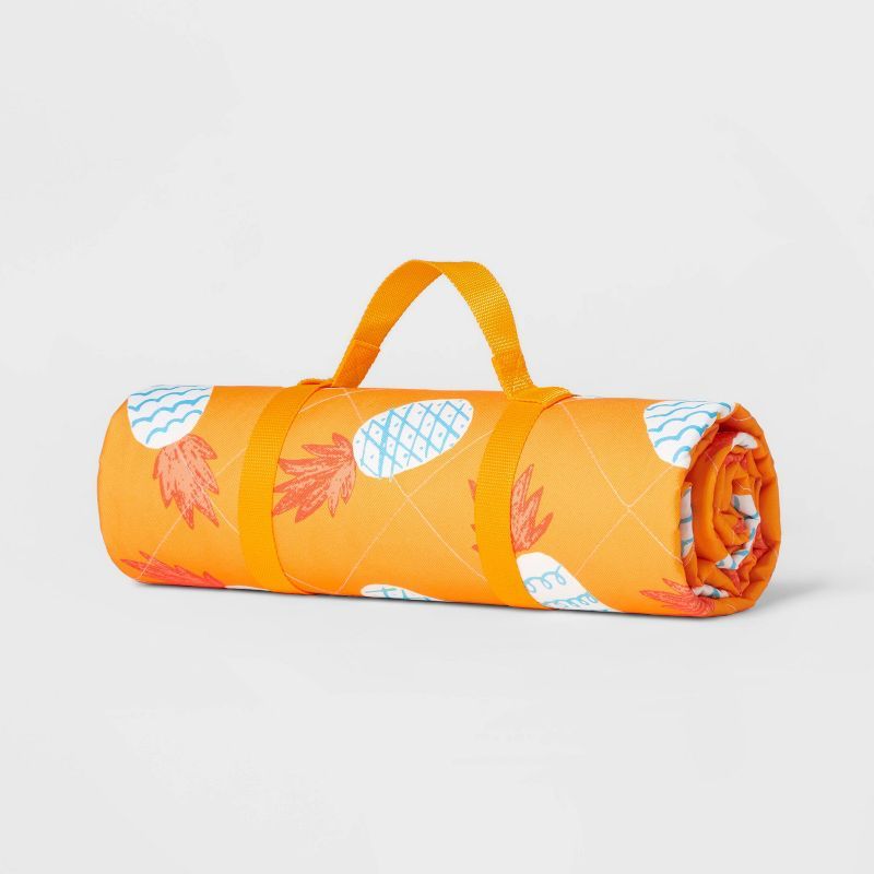 72" x 60" Pineapples Picnic Blanket - Sun Squad™ | Target