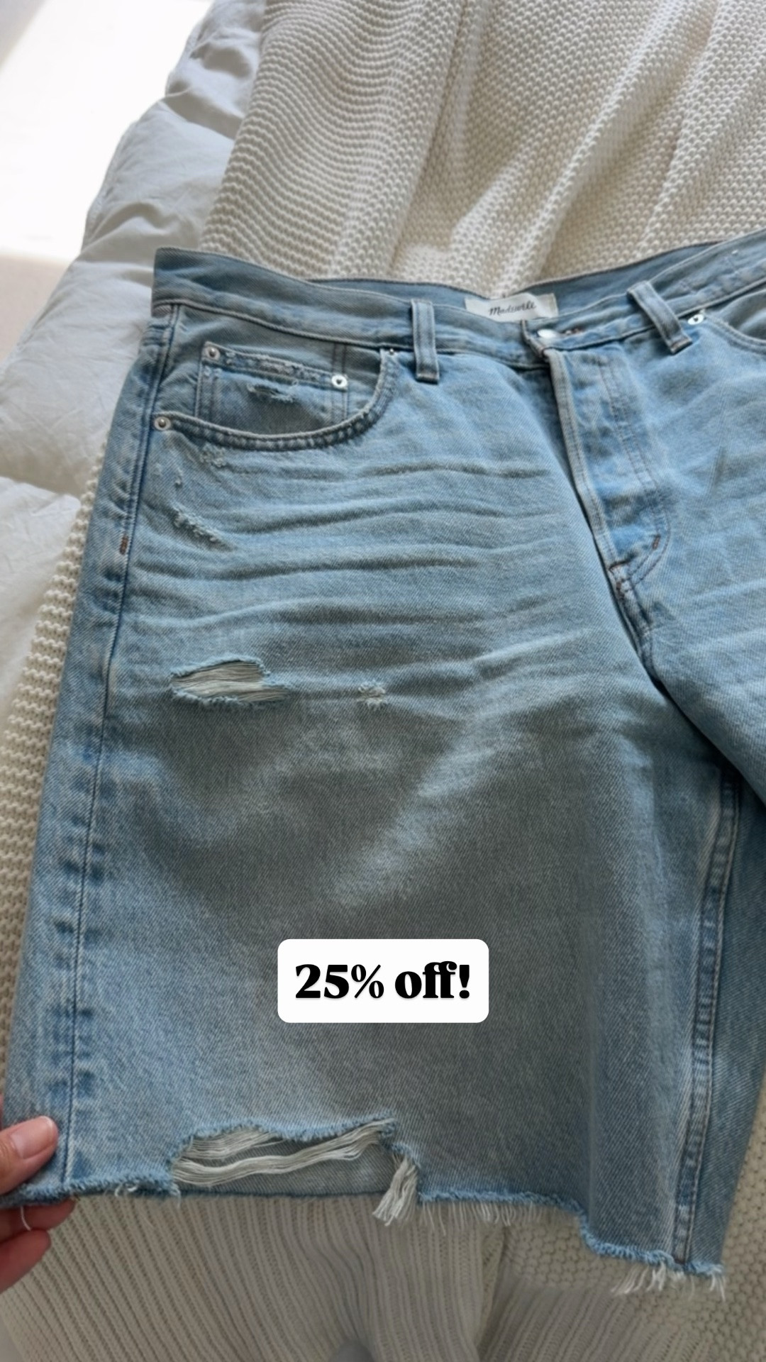 I’m normally a 29 in Madewell but I sized up to a 30 for a loose fit

#LTKSaleAlert #LTKMidsize #LTKOver40