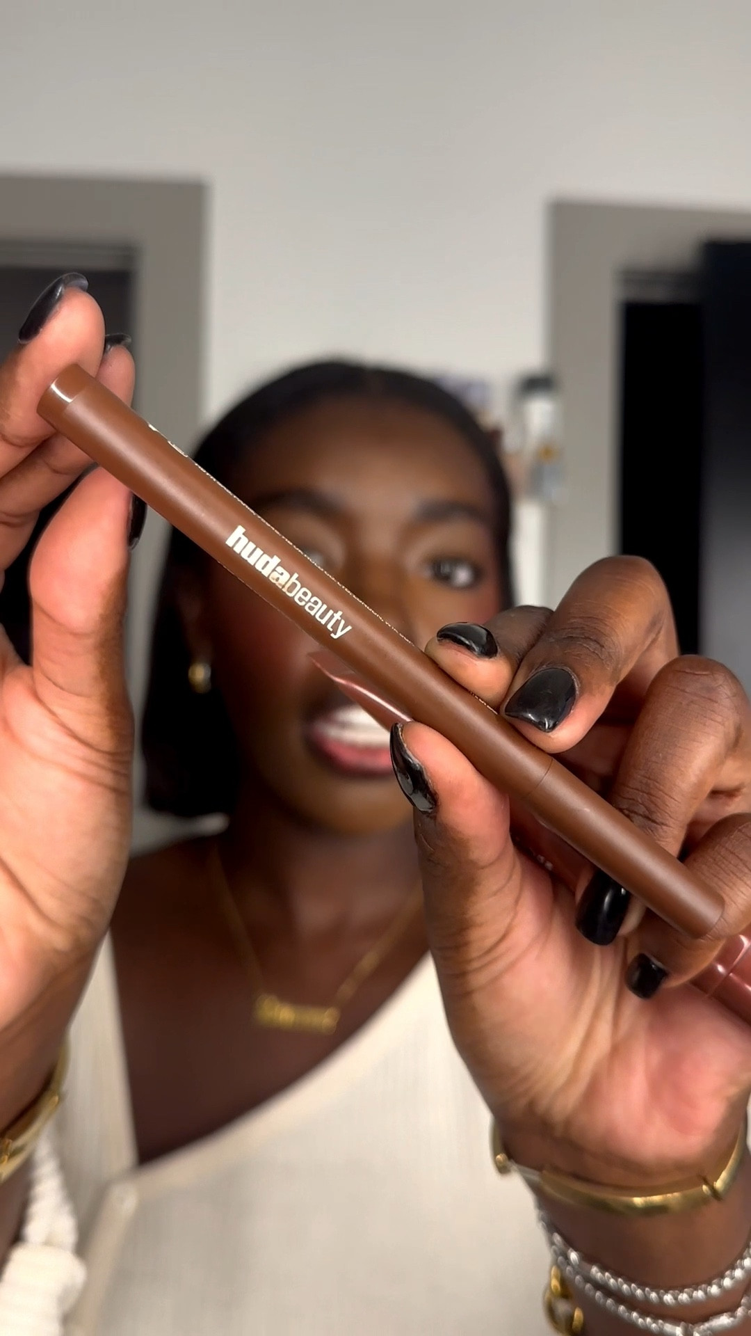 This is lip combo I’ve been wearing like CRAZY recently! It’s just two products so it’s also really easy to achieve

#LTKBeauty #LTKgrwm