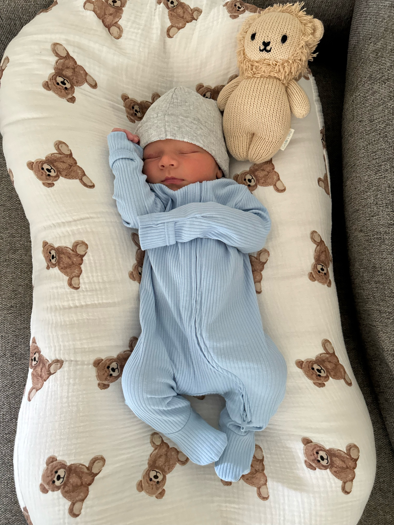 ICYMI: our sweet boy is here 🥹😭🧸🍼🫶🏼🥰 Baby Banks 7.18.24

These old navy onesies have been delivered perfect already! Baby boy is wearing size newborn. And we loveee snoozing in the snuggle me lounger! Grabbed this cover too and everyone loves it 🥰

#LTKBaby #LTKFindsUnder100 #LTKKids