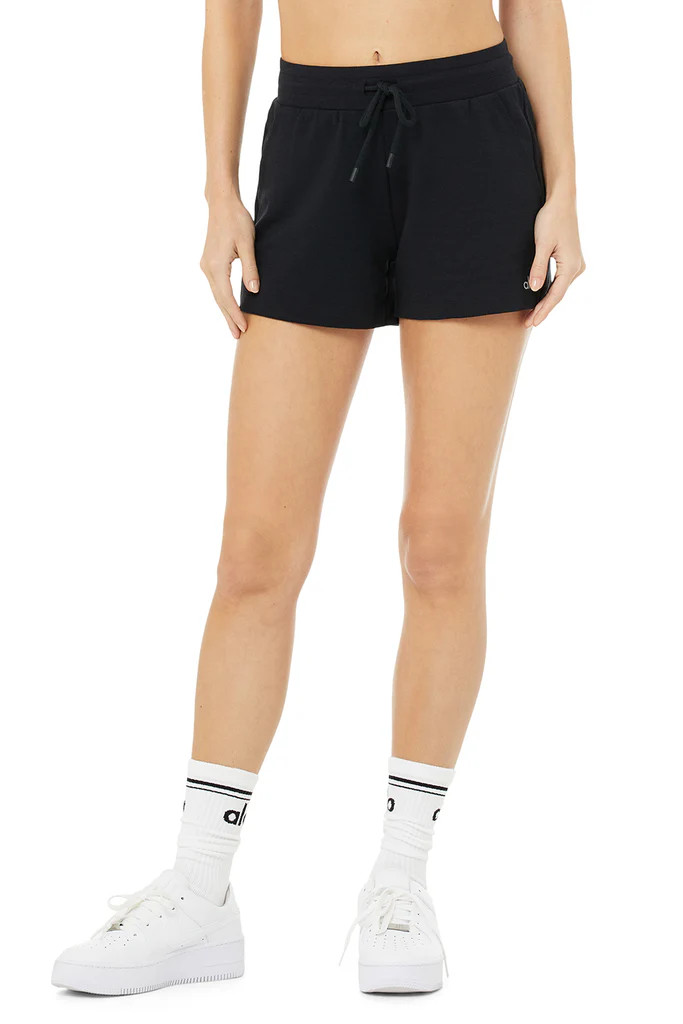 Dreamy Short | Alo Yoga