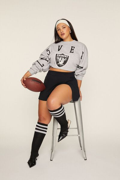 Plus Size Las Vegas Raiders Pullover | Forever 21