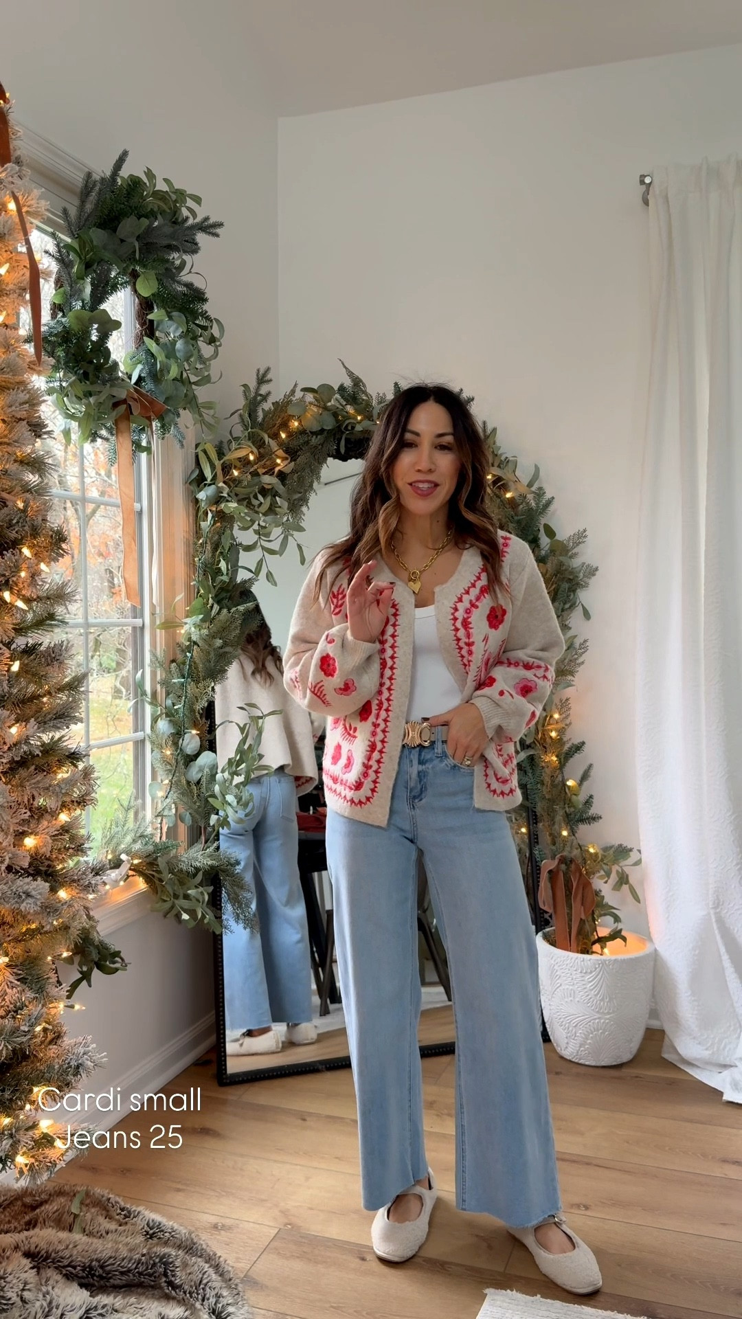 Small cardigan, 25 jeans

#LTKFindsUnder100 #LTKSaleAlert #LTKCyberWeek