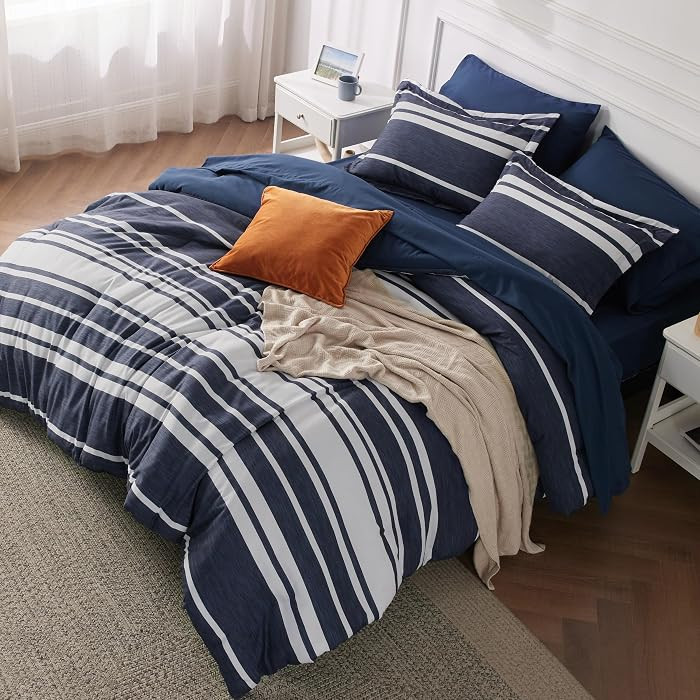 Bedsure Twin XL Comforter Set 5 Pieces, Blue Striped Bedding Set for All Seasons, Reversible, Cat... | Amazon (US)
