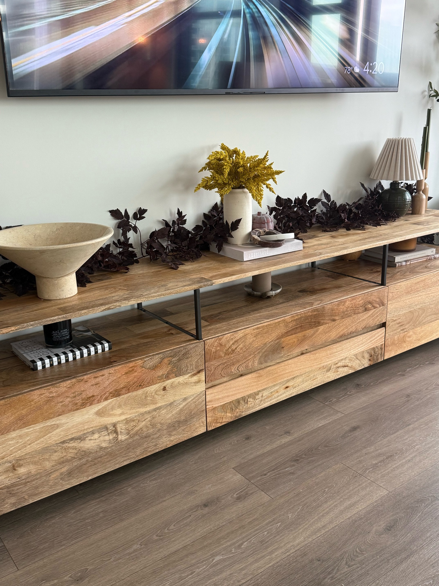 The perfect touch of fall 🍂🍁

#LTKHome #LTKSeasonal #LTKHalloween