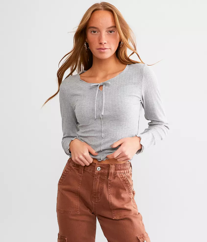 Exposed Seam Top | Buckle