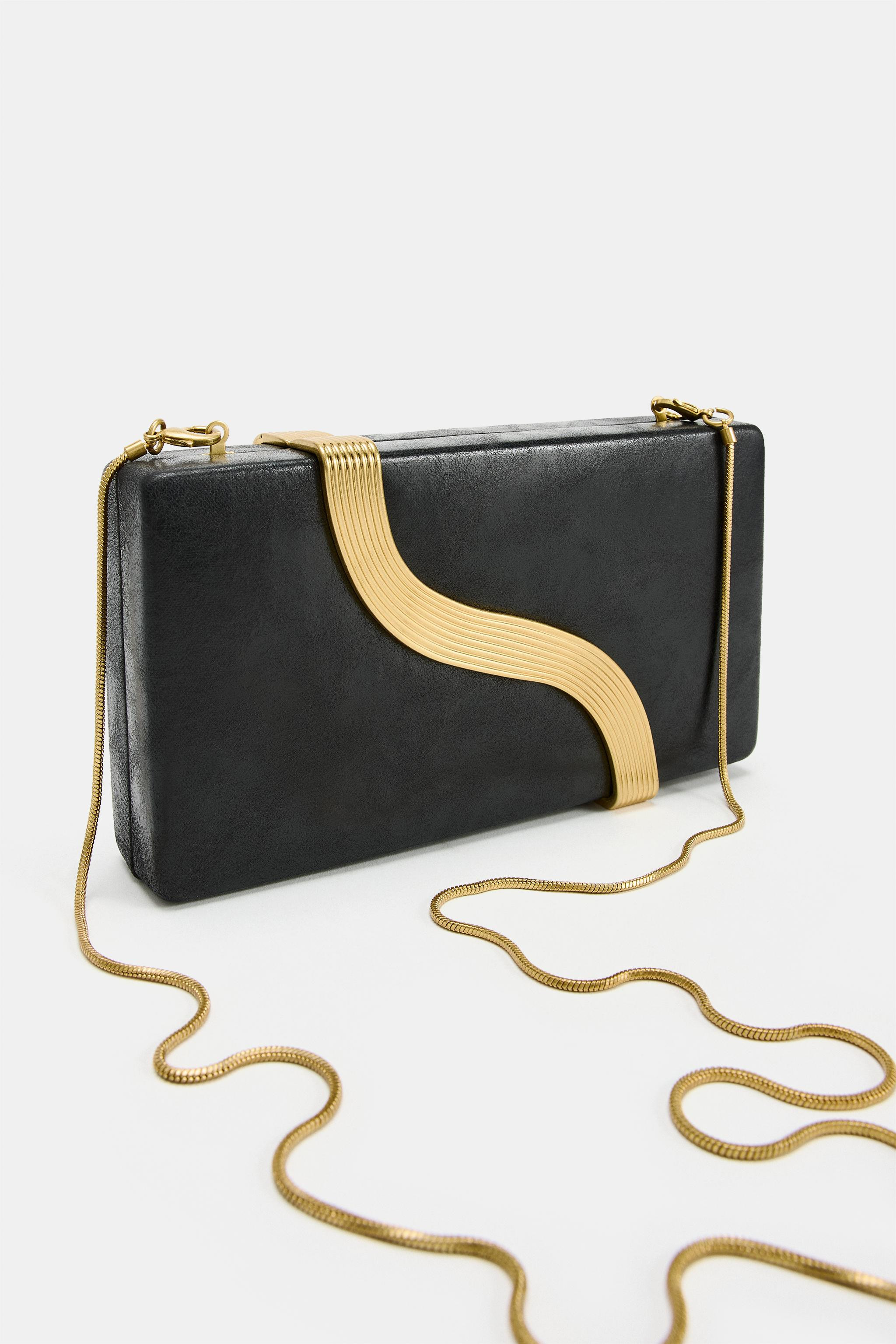 METAL DETAIL CLUTCH | Zara UK
