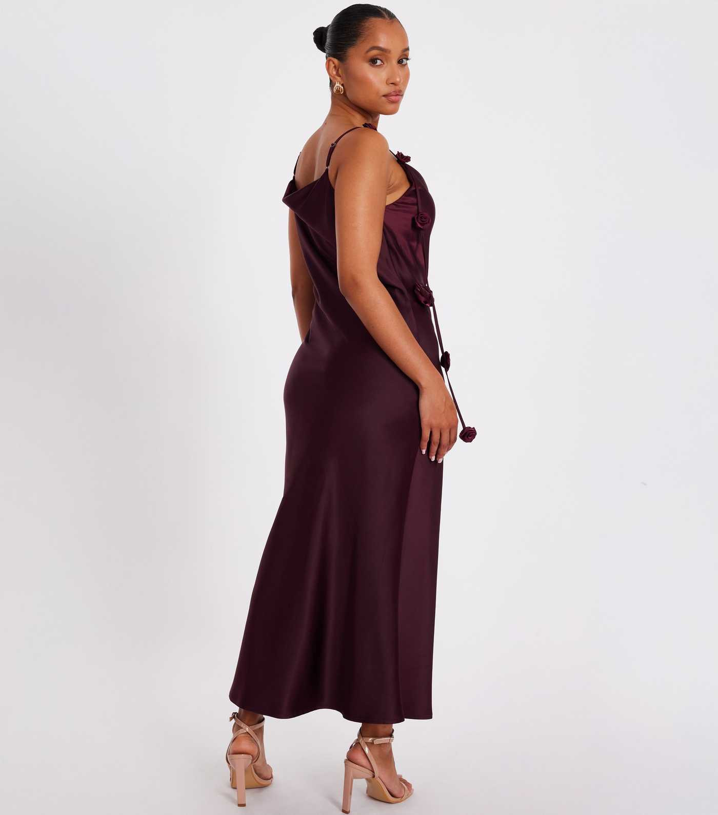 QUIZ Petite Dark Burgundy Satin Cowl Neck Midaxi Dress | New Look | New Look (UK)