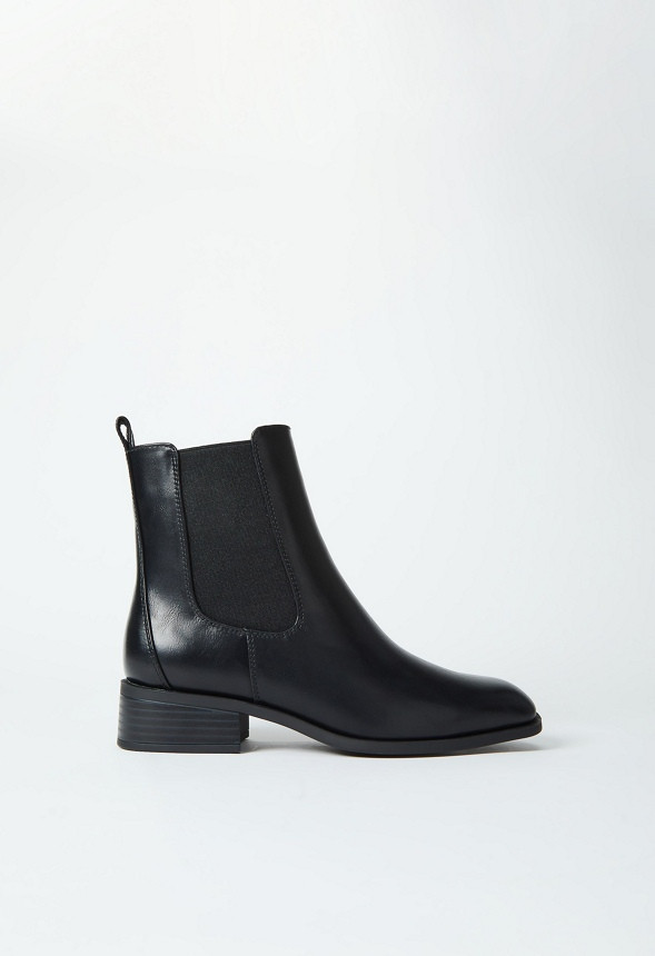 Vernetta Chelsea Boot | JustFab
