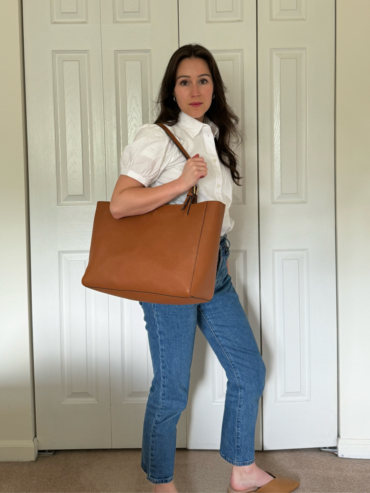 An easy work outfit! Can’t go wrong with a button down, classic jean, and mules!

#LTKStyleTip #LTKWorkwear #LTKSeasonal