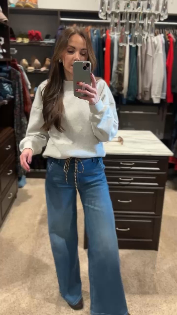 @abercrombie sweatshirt on sale with code APP20 this weekend! I am wearing a small and grabbing the matching sweatpants- linked all the styles here. 

#LTKootd #LTKgrwm #LTKSaleAlert