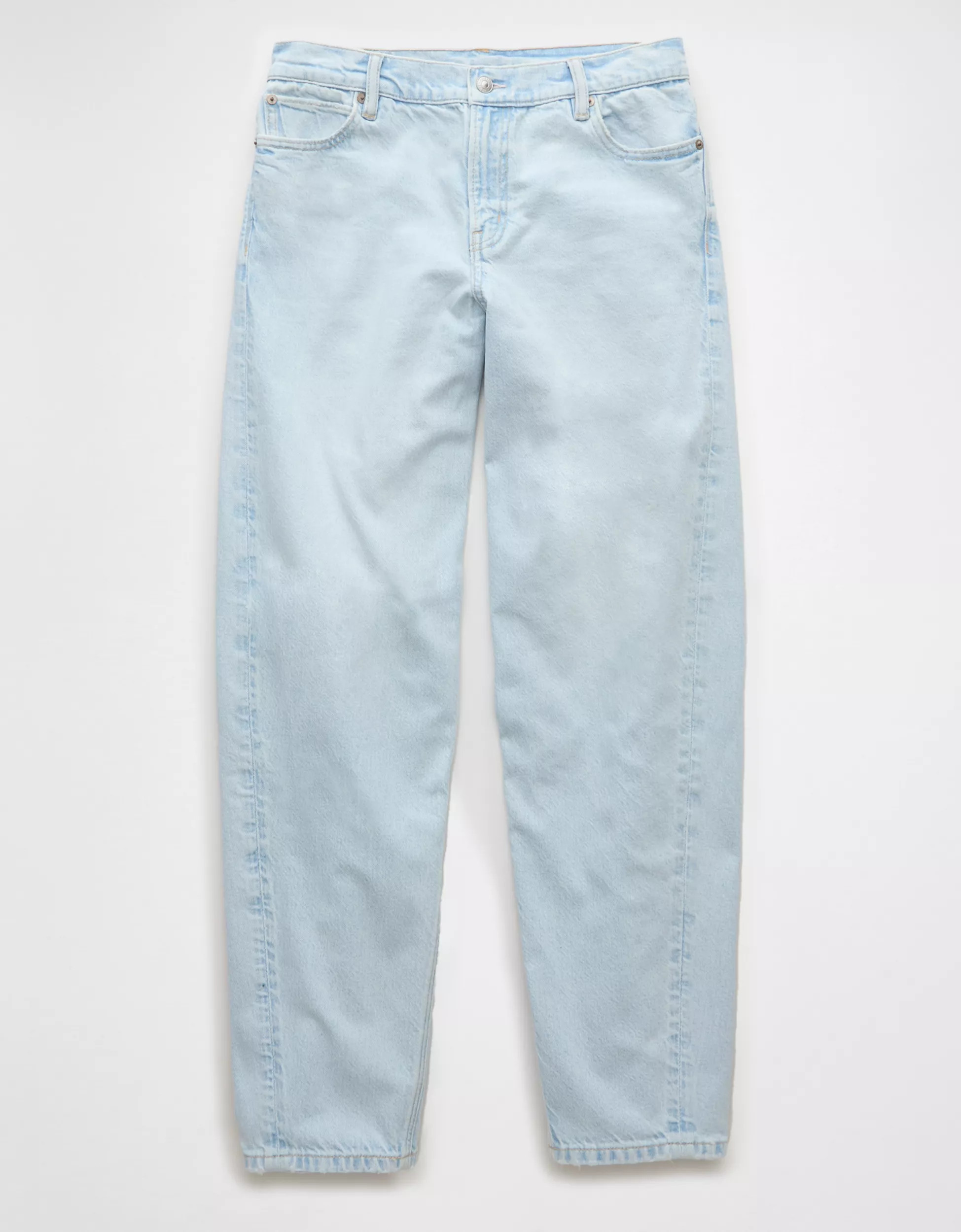 AE Strigid Low-Rise Baggy Barrel Jean | American Eagle Outfitters (US & CA)
