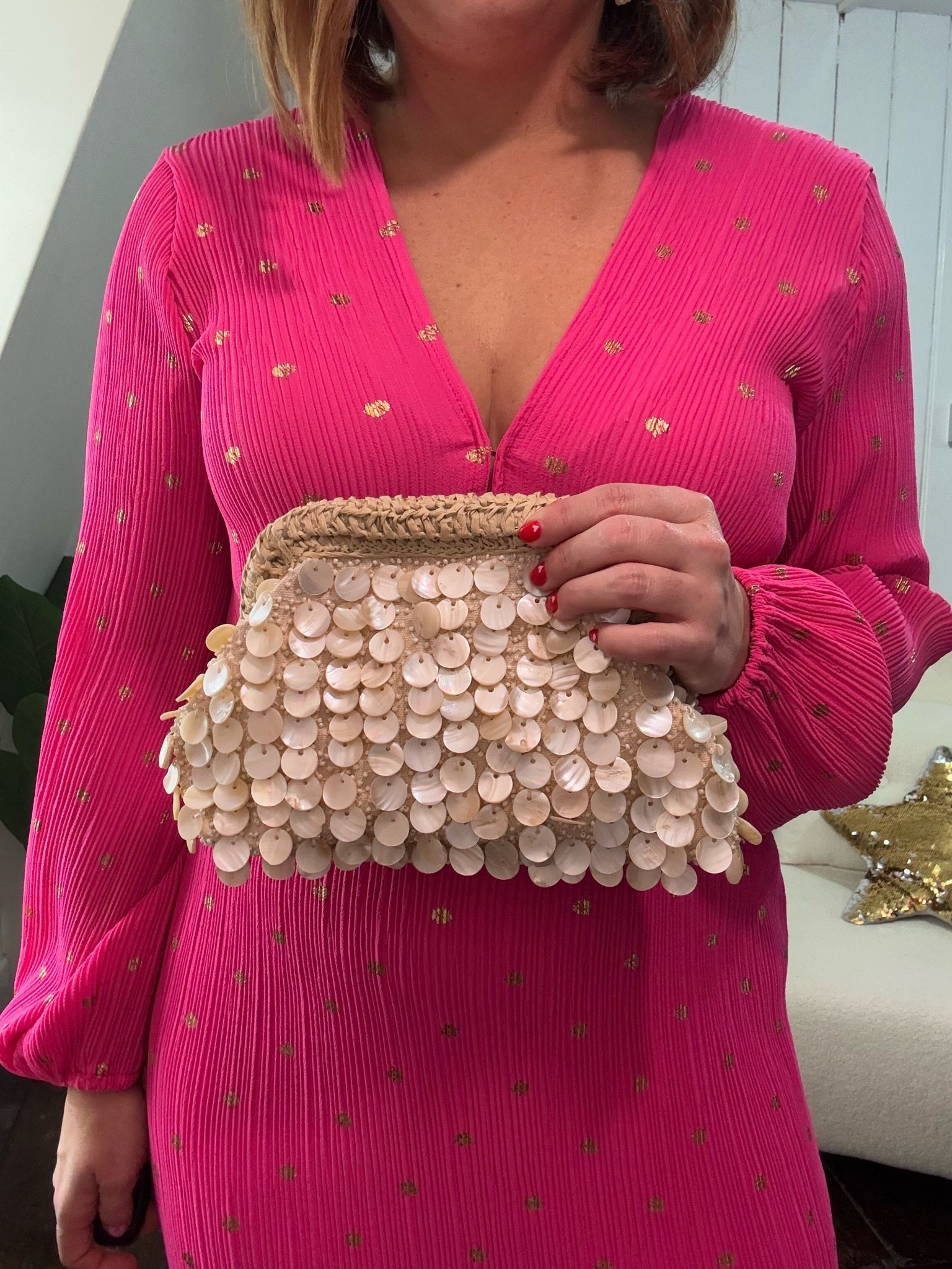 Gorgeous pearl shell raffia clutch bag. Perfect for summer beach holiday evening outfits 🌟

#LTKsummer #LTKbag #LTKpetite